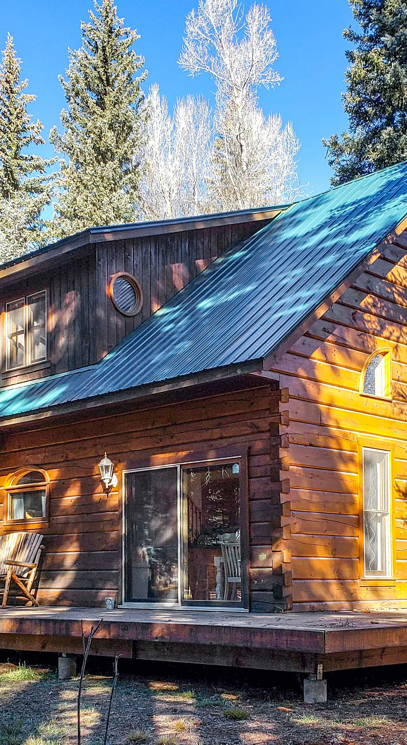 Bayfield Cabin w/ Wraparound Deck & Fire Pit