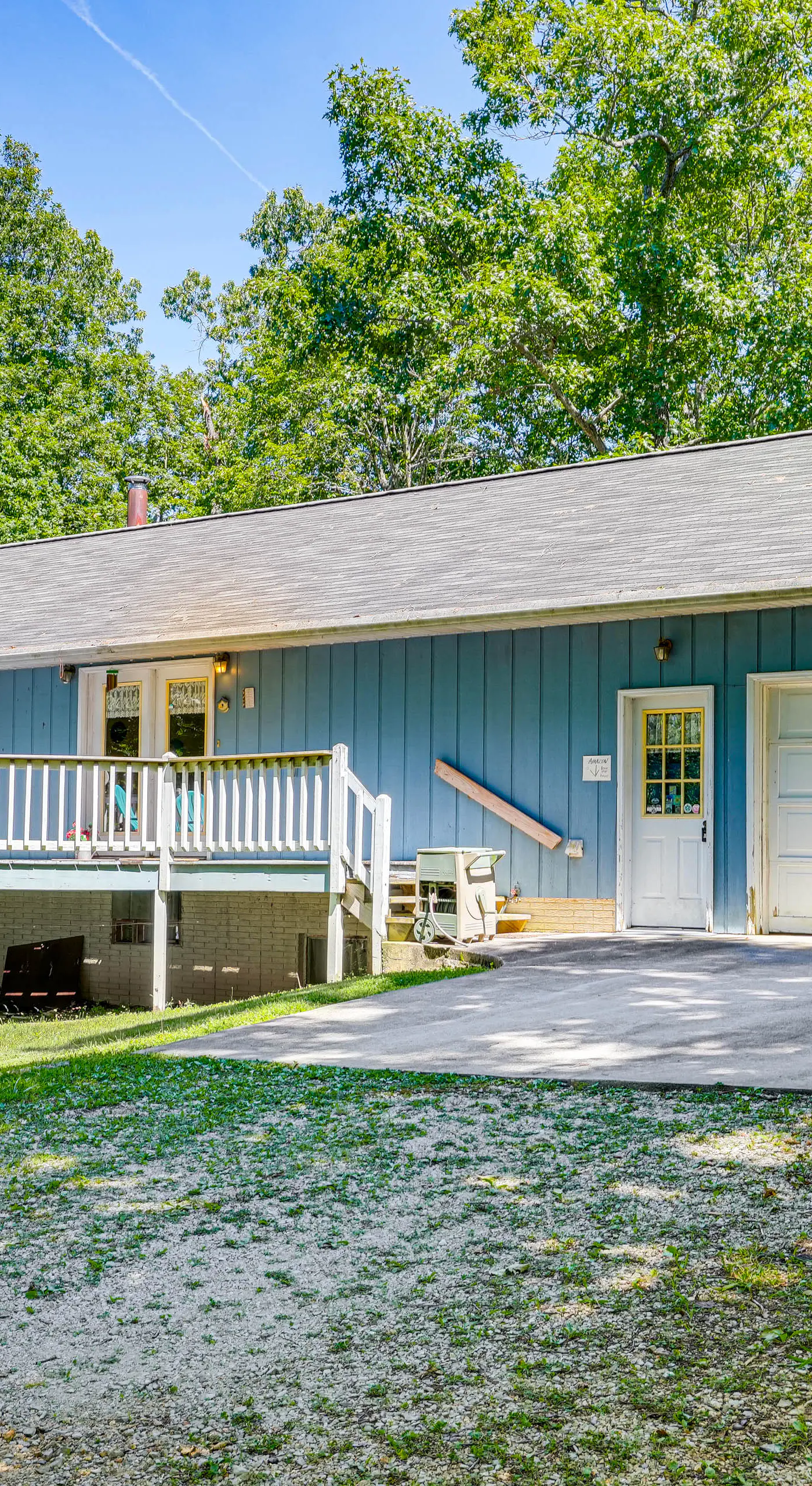Peaceful Harrison Duplex w/ Porch & Grill!