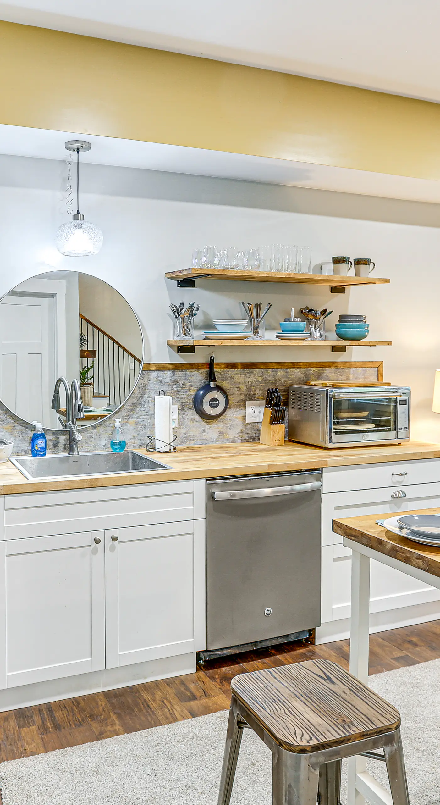 6 Mi to Downtown: Apartment in Chattanooga!