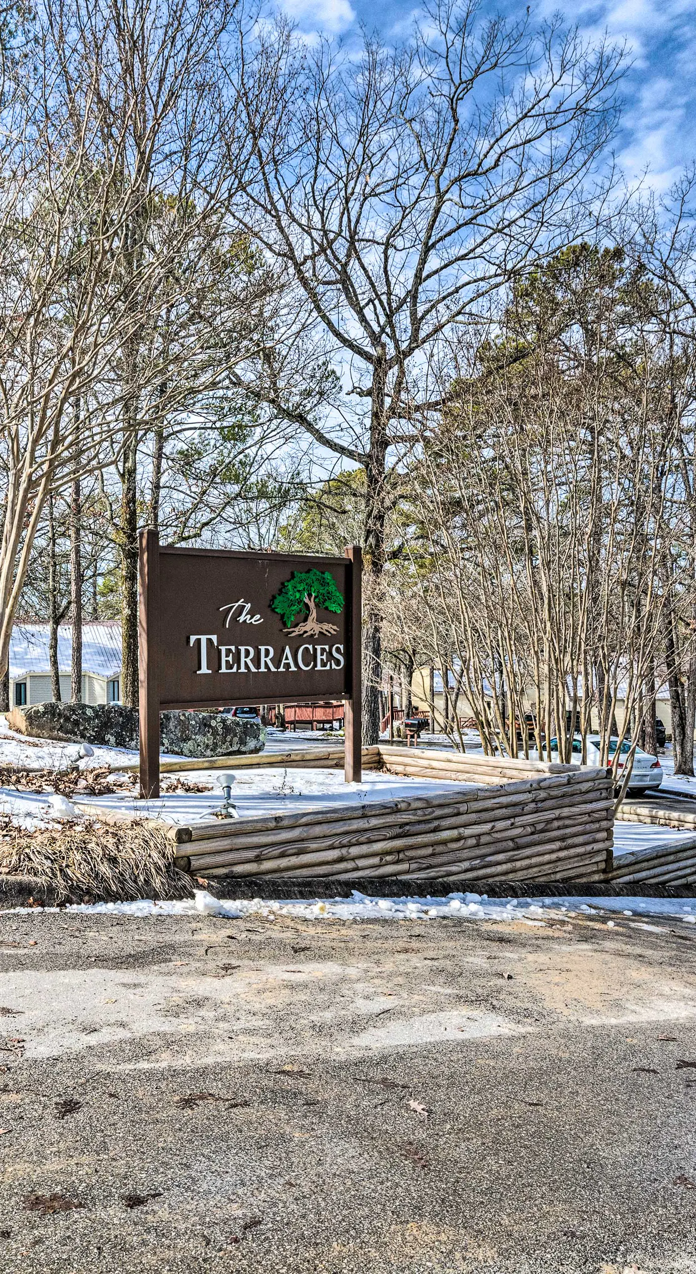 Single-Story Fairfield Bay Condo w/ Deck!