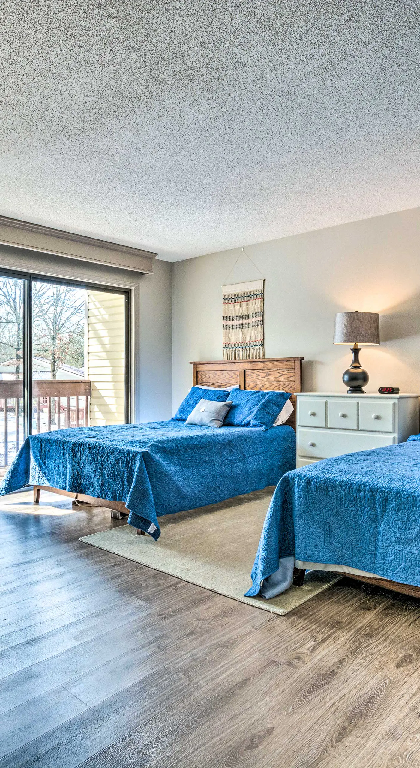 Single-Story Fairfield Bay Condo w/ Deck!