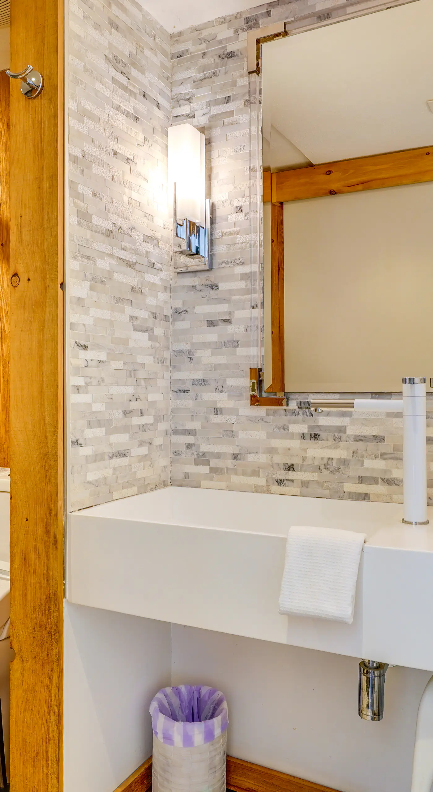 Stratton Shuttle Access! Vermont Mountain Hideaway