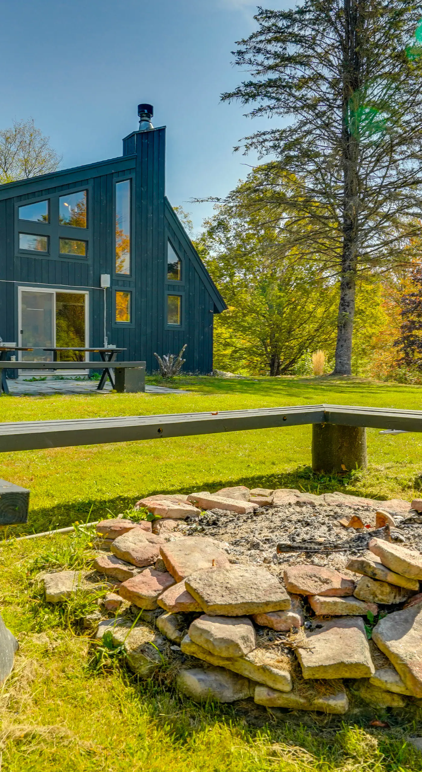 Stratton Shuttle Access! Vermont Mountain Hideaway