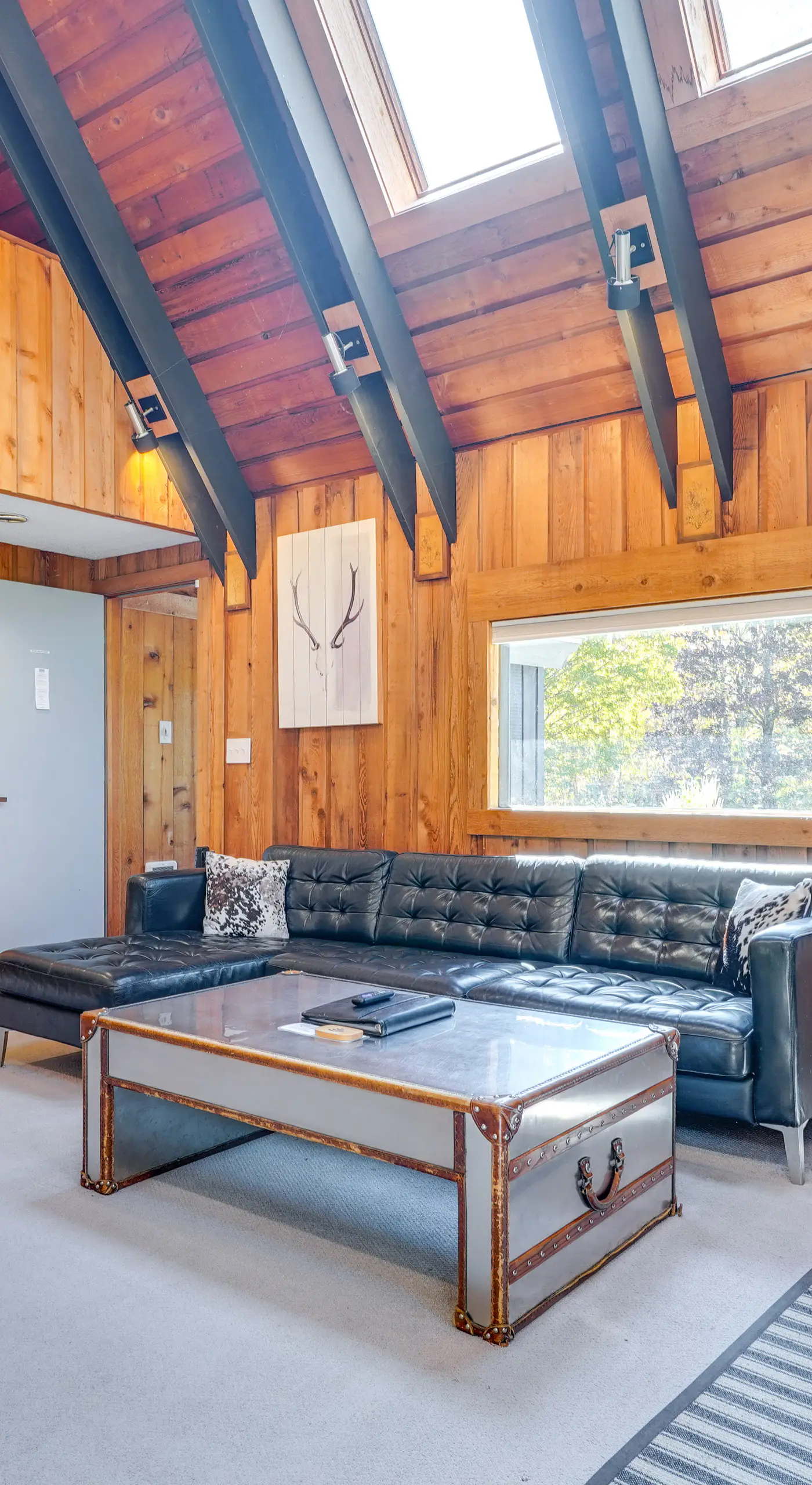 Stratton Shuttle Access! Vermont Mountain Hideaway