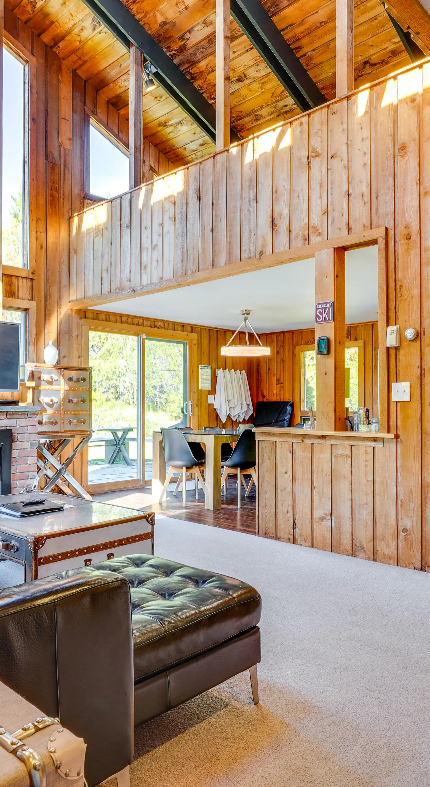 Stratton Shuttle Access! Vermont Mountain Hideaway