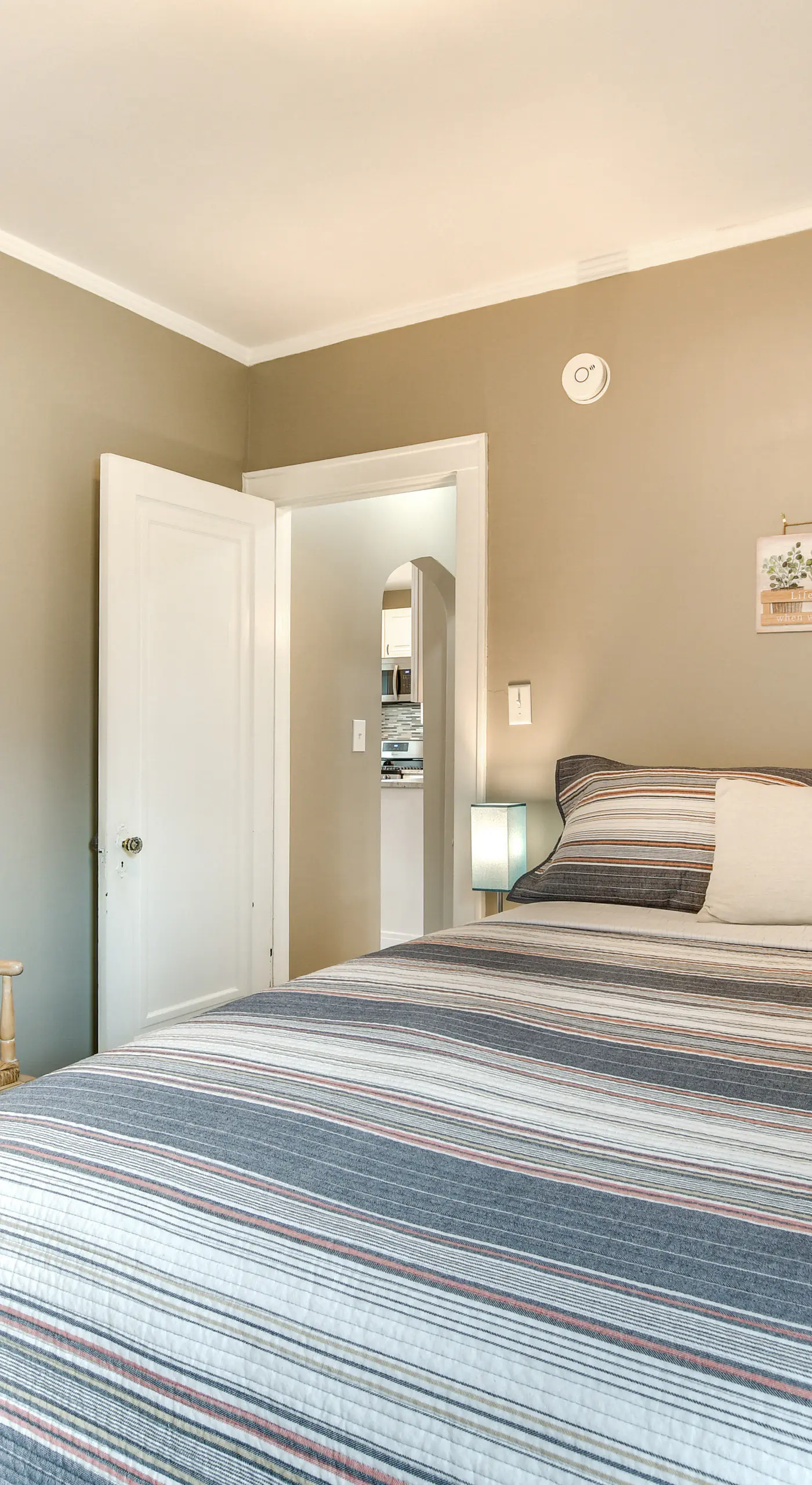 Pet-Friendly Family Apartment - Near NU Campus!