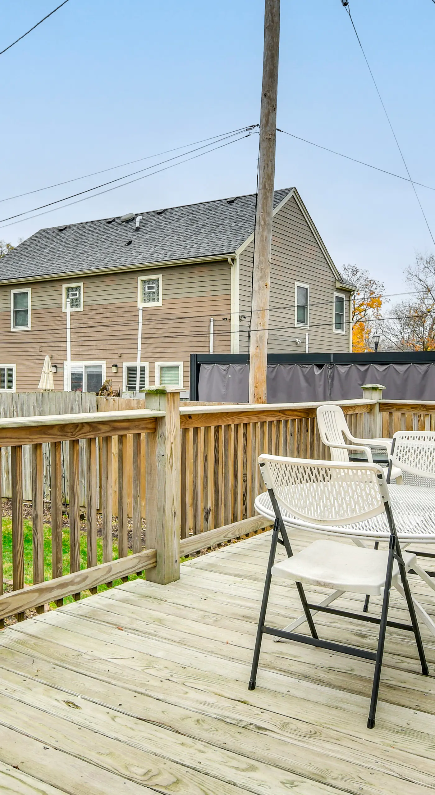 Pet-Friendly Family Apartment - Near NU Campus!