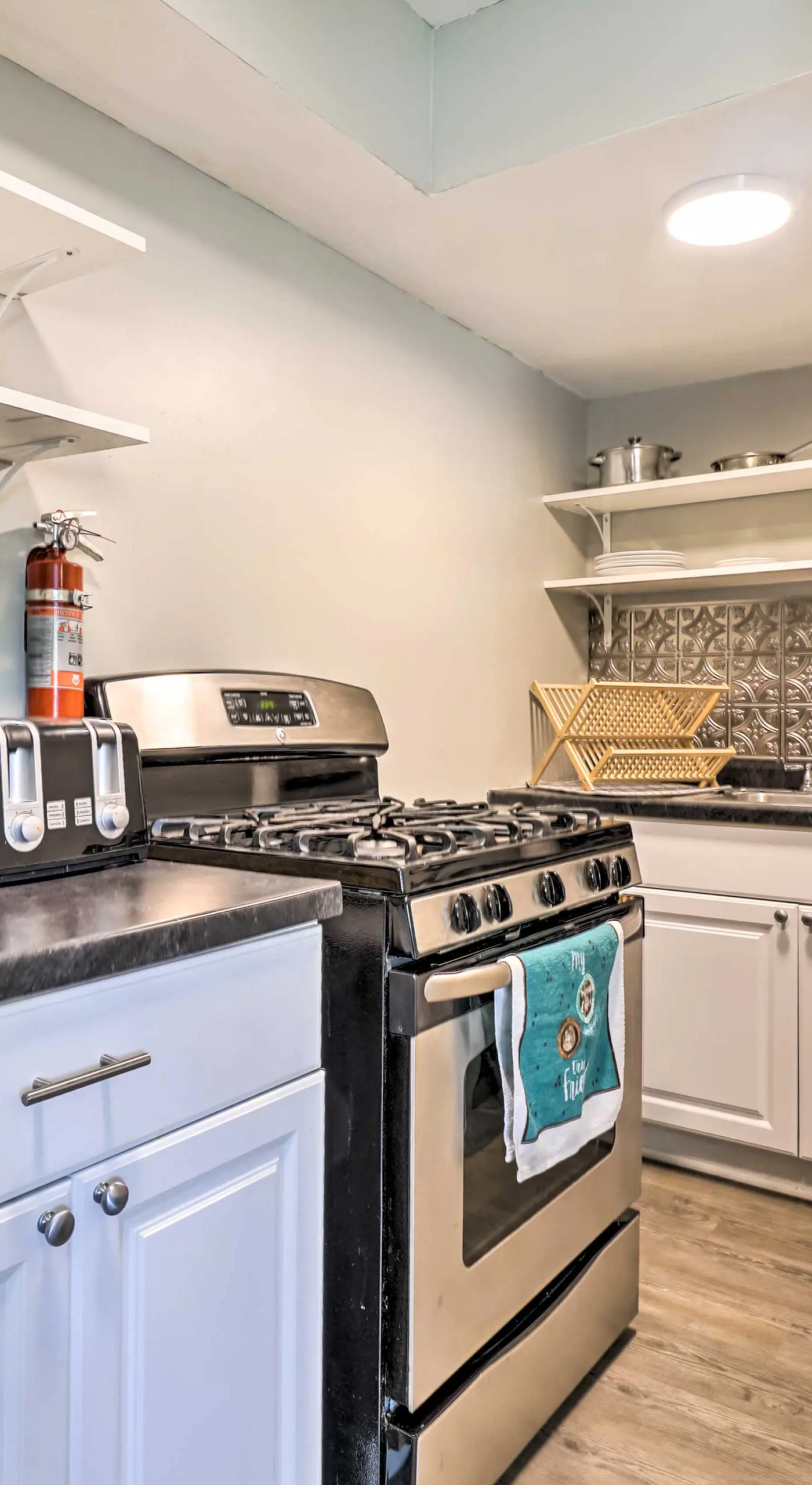 Dtwn Columbus Getaway: Pet Friendly w/ Fee!