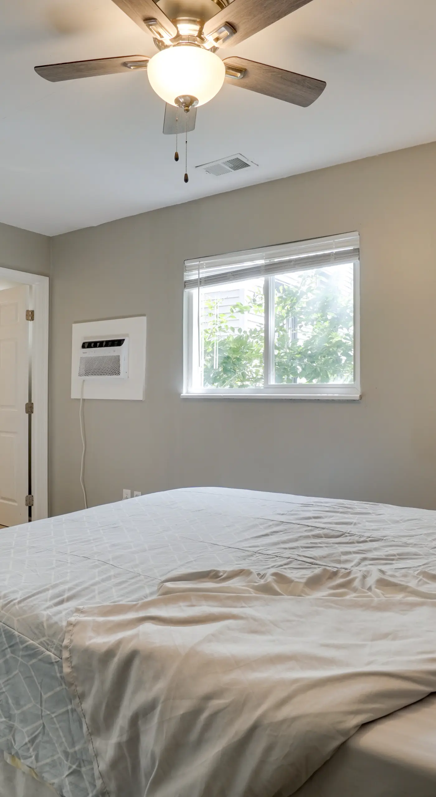 Dtwn Columbus Getaway: Pet Friendly w/ Fee!