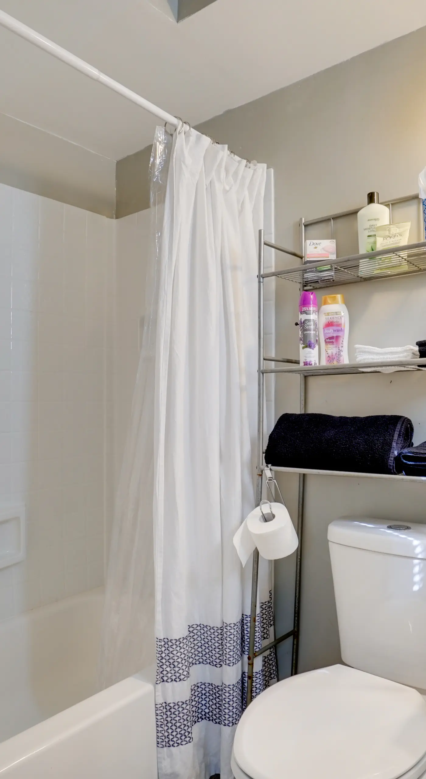Dtwn Columbus Getaway: Pet Friendly w/ Fee!
