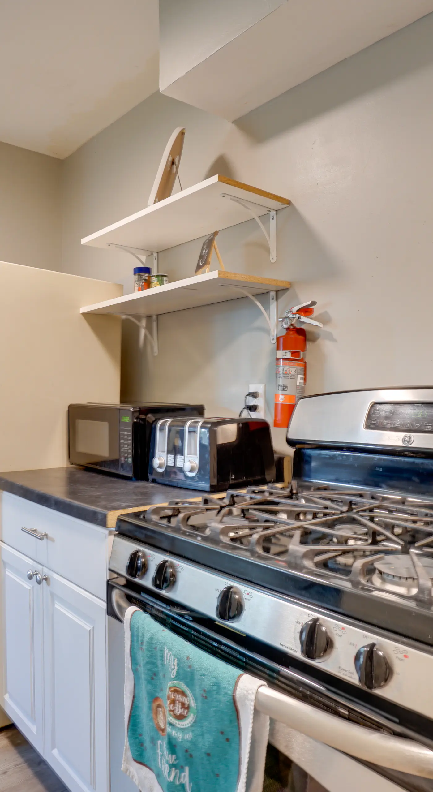 Dtwn Columbus Getaway: Pet Friendly w/ Fee!