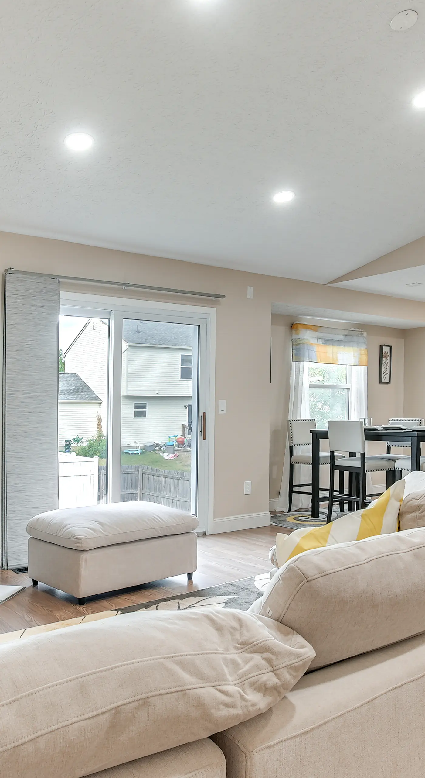 8 Mi to Downtown: Pet-Friendly Columbus Home