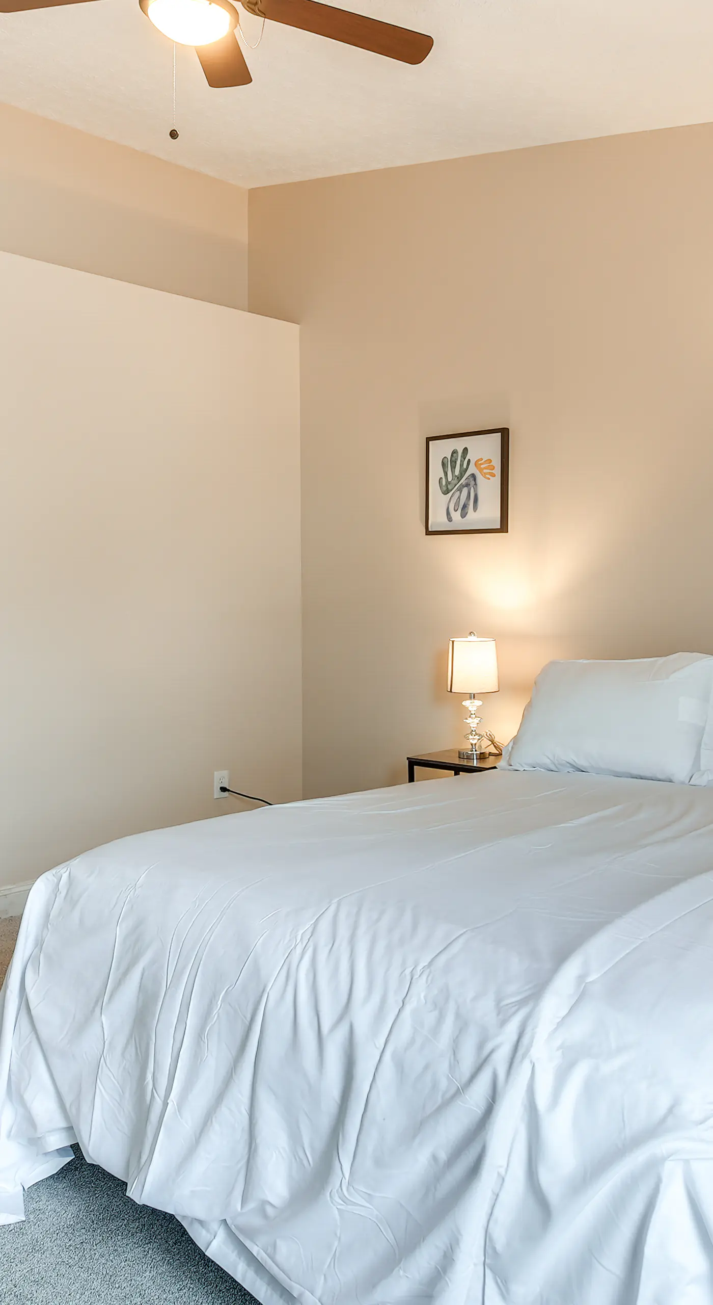 8 Mi to Downtown: Pet-Friendly Columbus Home
