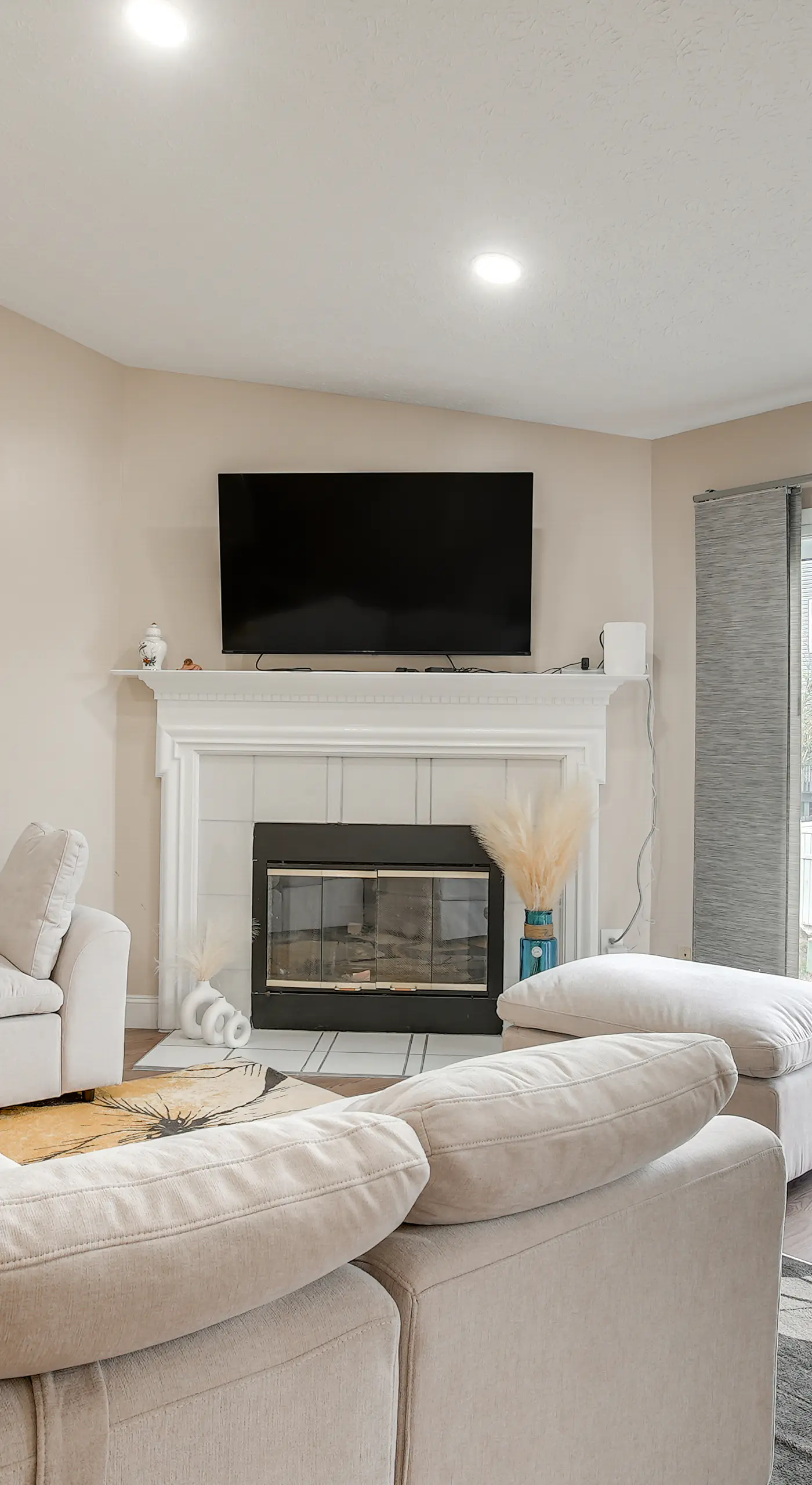 8 Mi to Downtown: Pet-Friendly Columbus Home