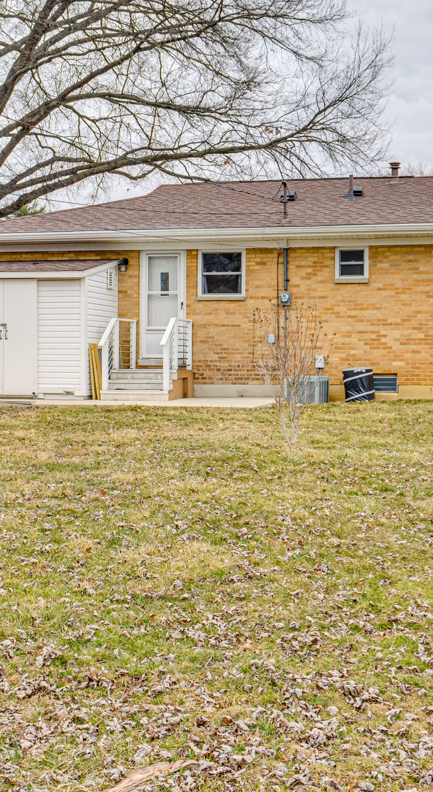 10 Mi to Dtwn: Pet-Friendly Retreat in Columbus