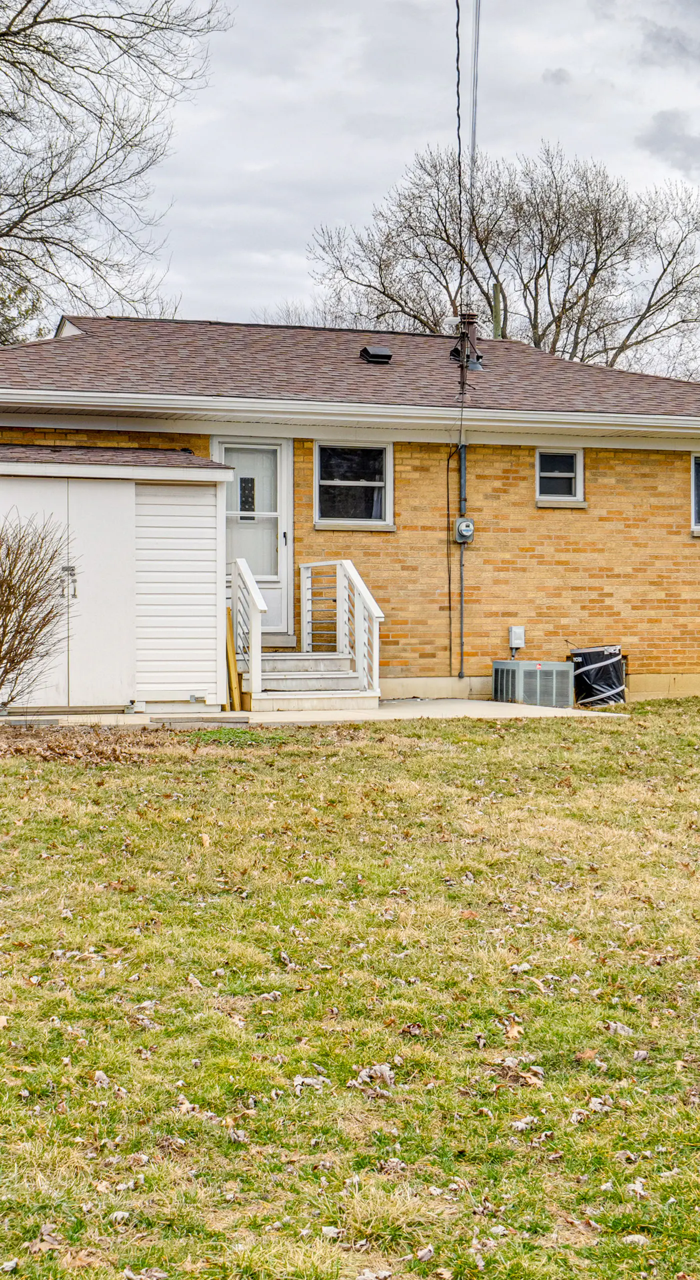 10 Mi to Dtwn: Pet-Friendly Retreat in Columbus