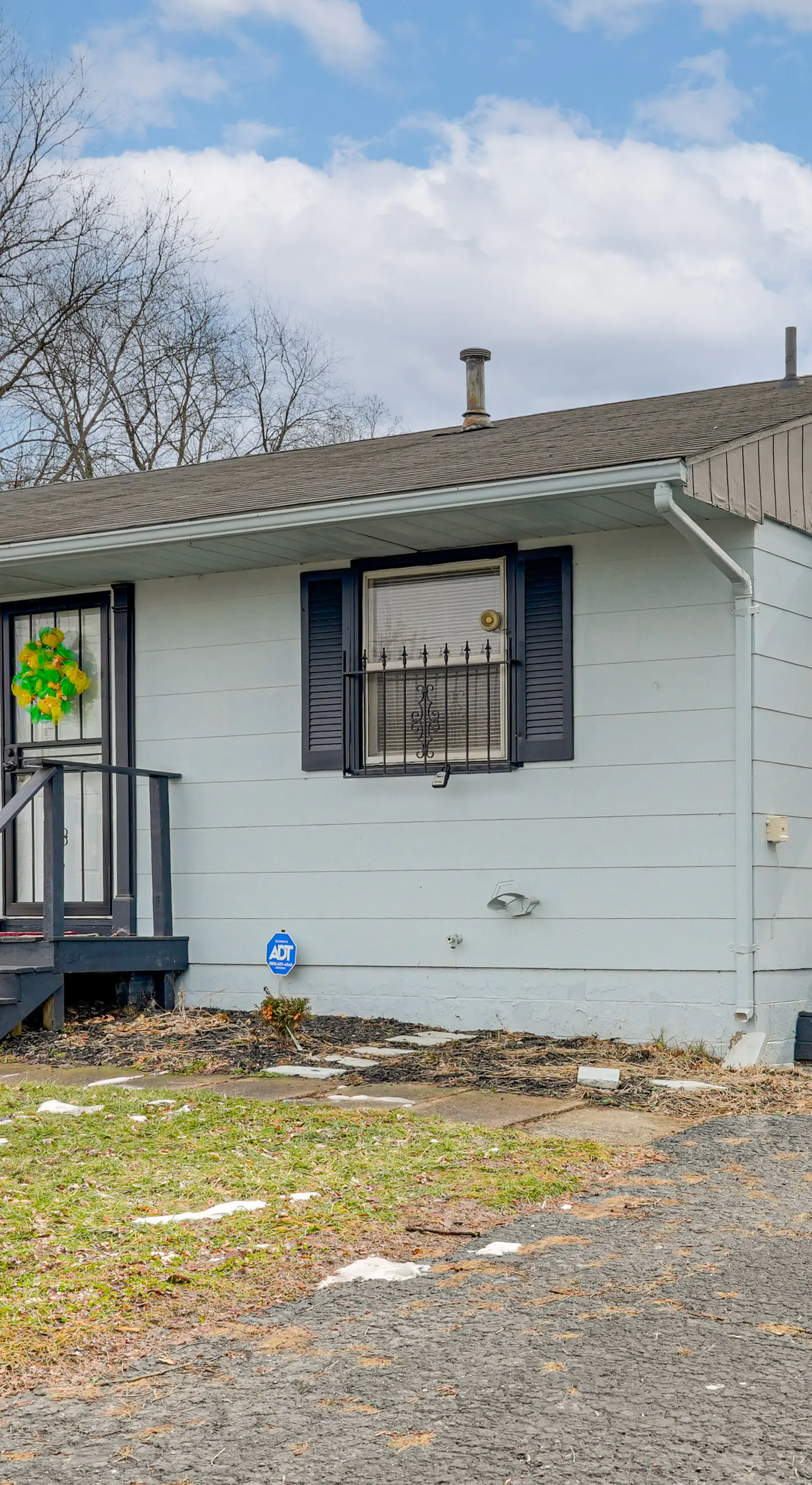 6 Mi to Downtown Columbus: Quiet Home w/ Yard