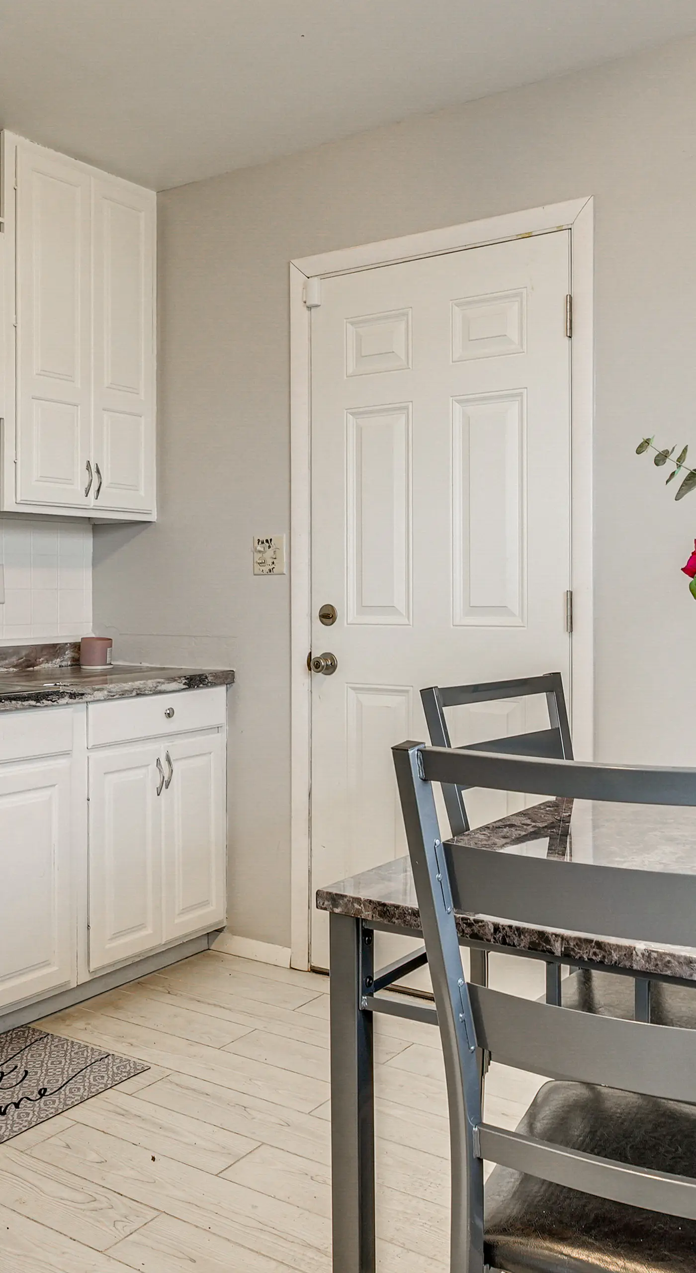 6 Mi to Downtown Columbus: Quiet Home w/ Yard
