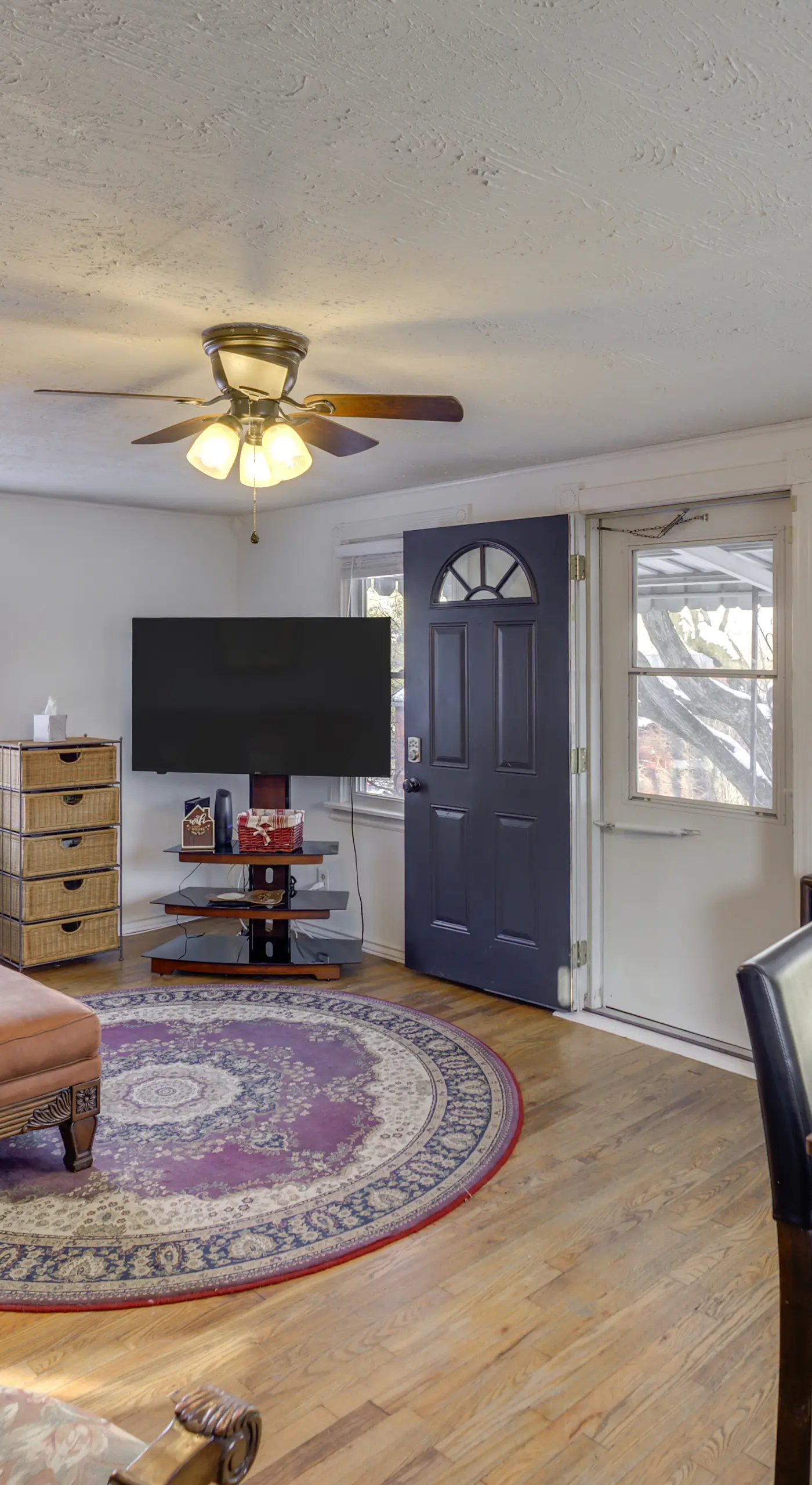 3 Mi to Englewood Dam: Pet-Friendly Home w/ Yard!