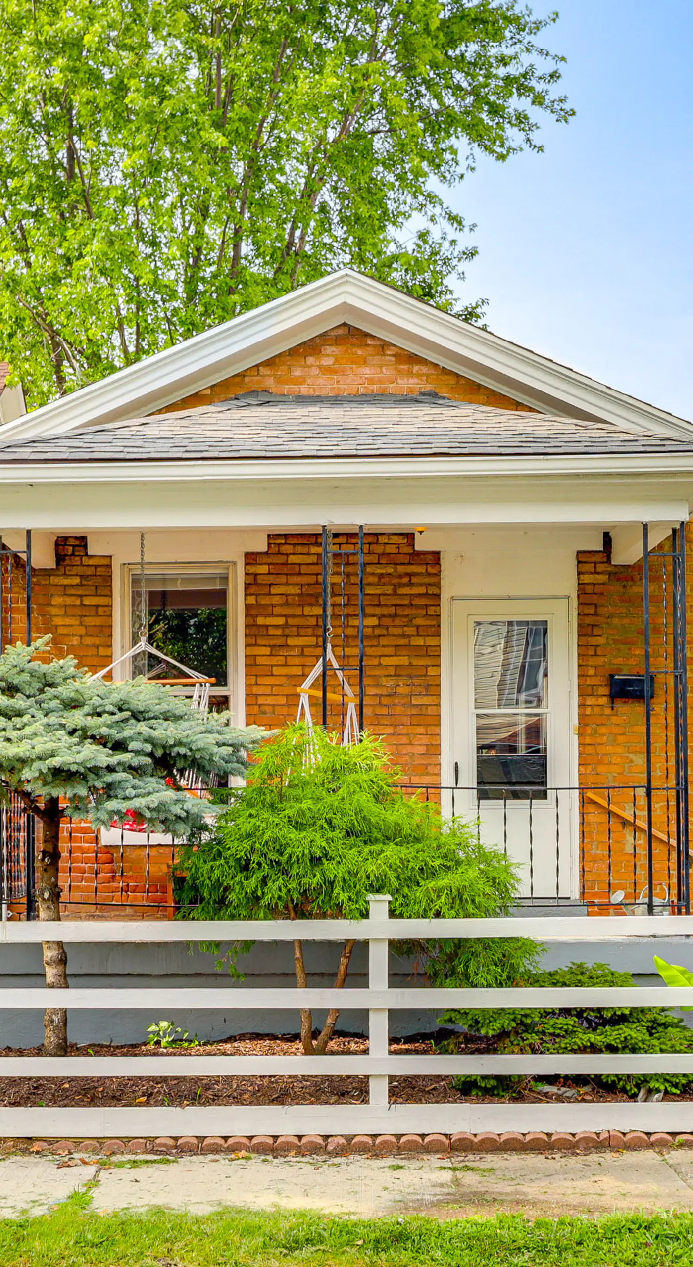 Dog-Friendly Dayton Home Near Downtown + Hospitals