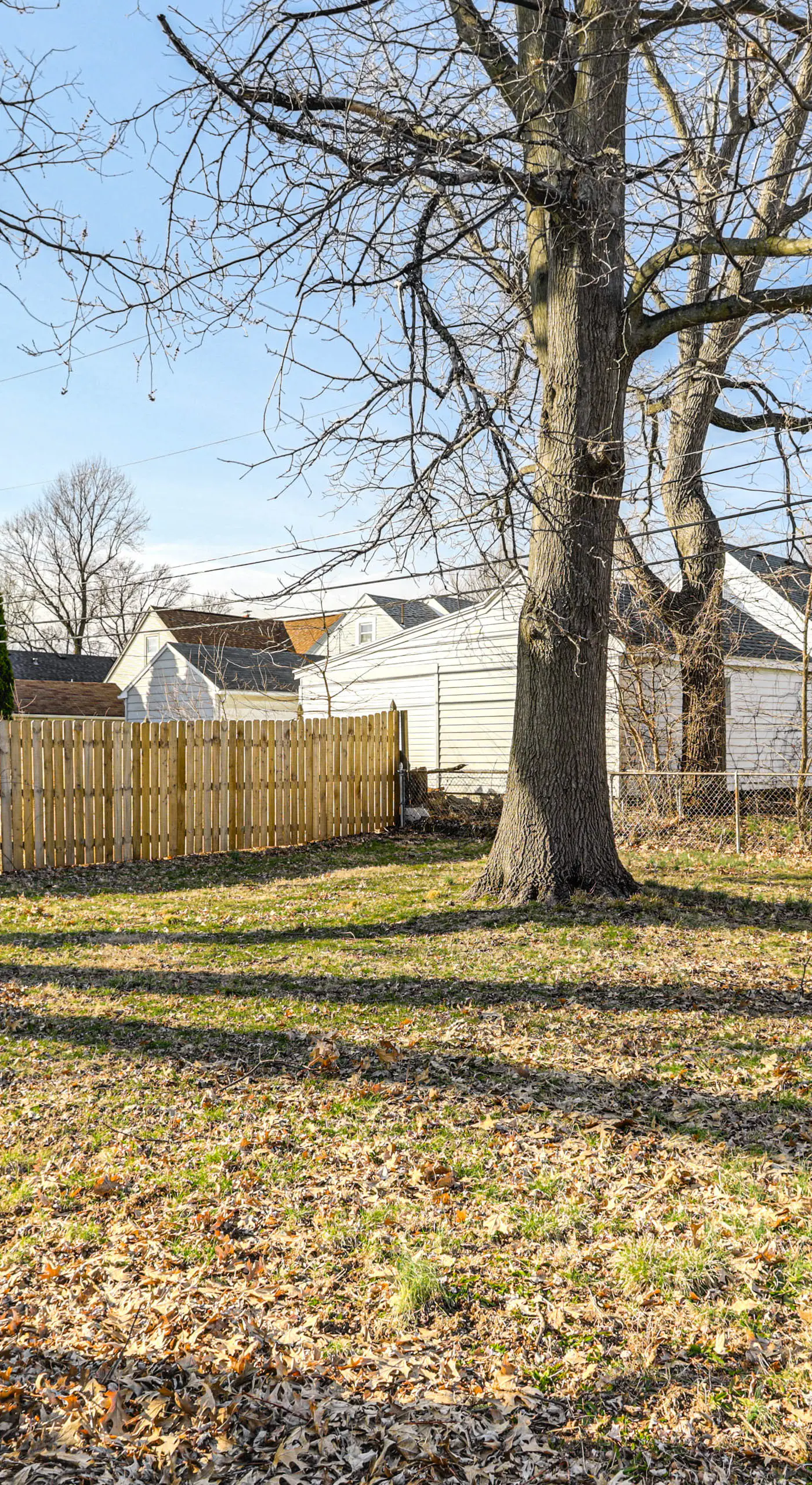 2 Mi to UD: Pet-Friendly Home w/ Fenced Yard!