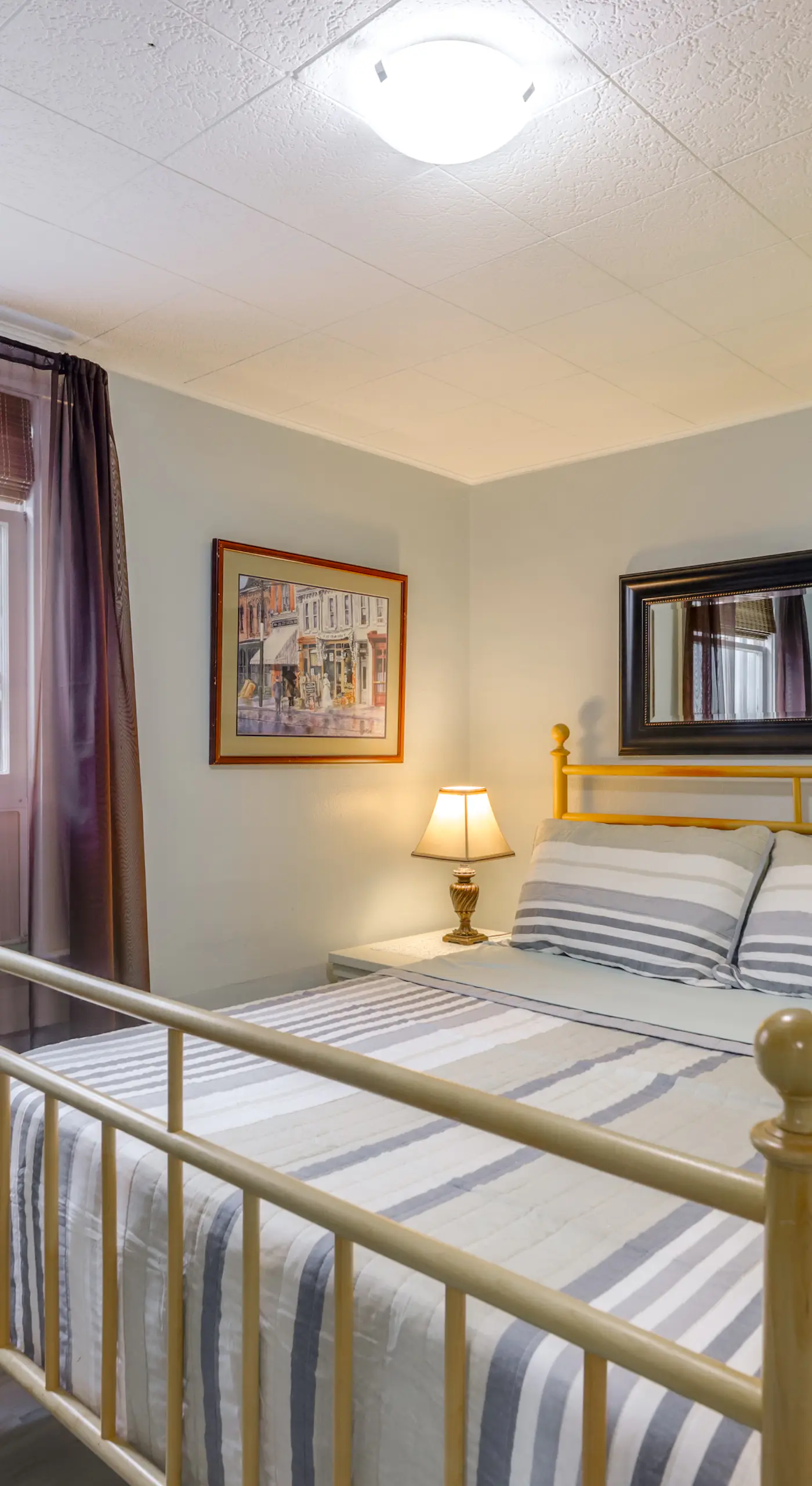 Near Campus & Dtwn! Dog-Friendly Dayton Retreat
