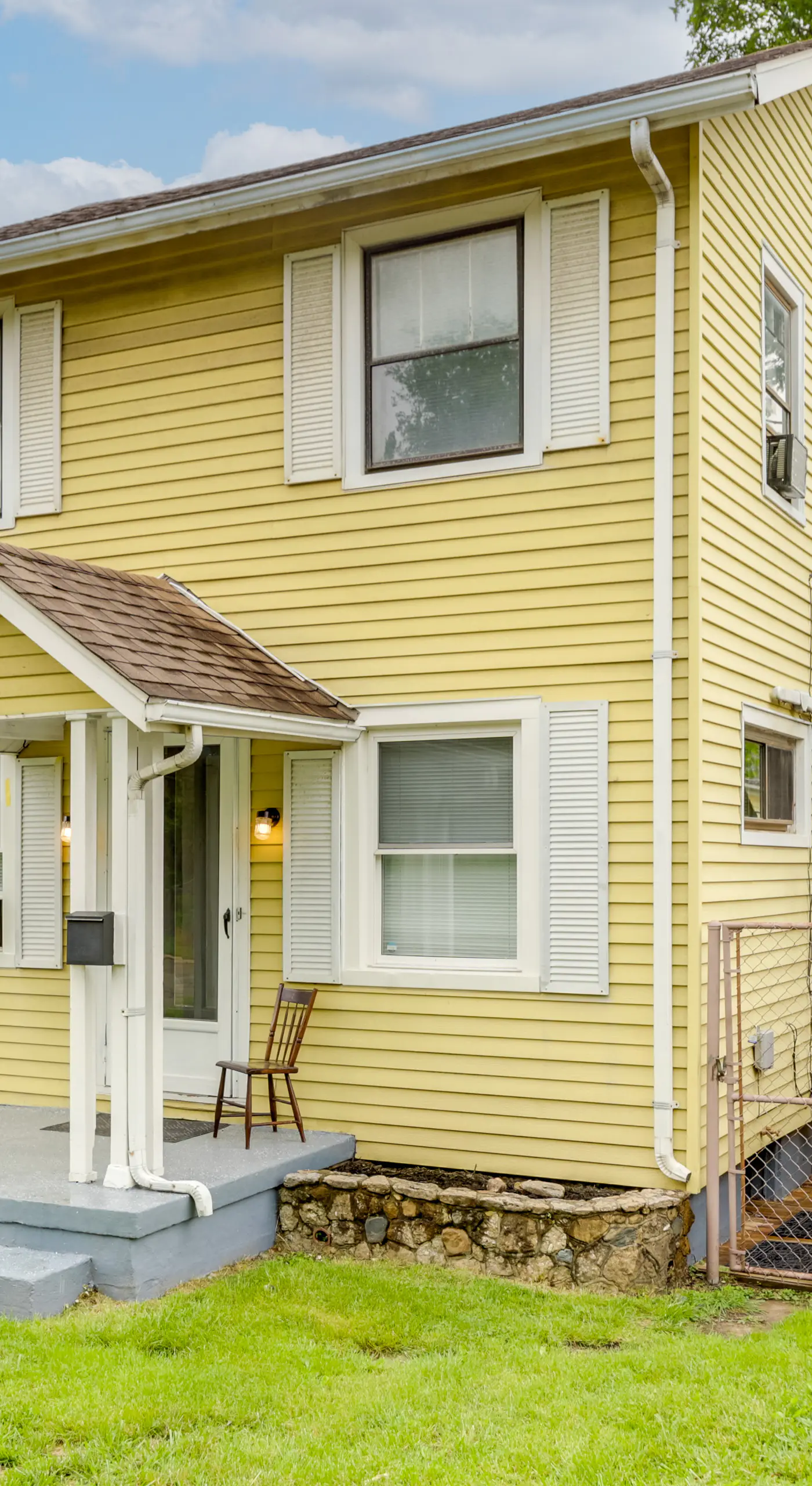 Near Campus & Dtwn! Dog-Friendly Dayton Retreat