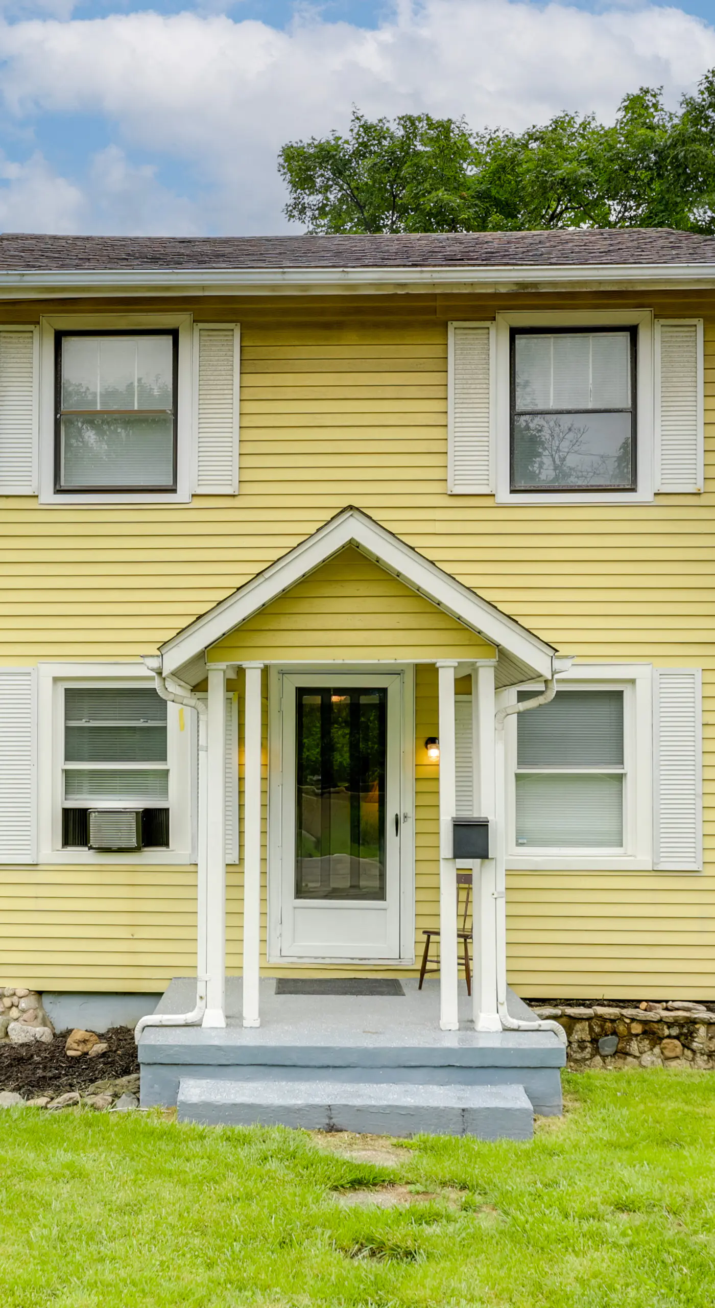 Near Campus & Dtwn! Dog-Friendly Dayton Retreat