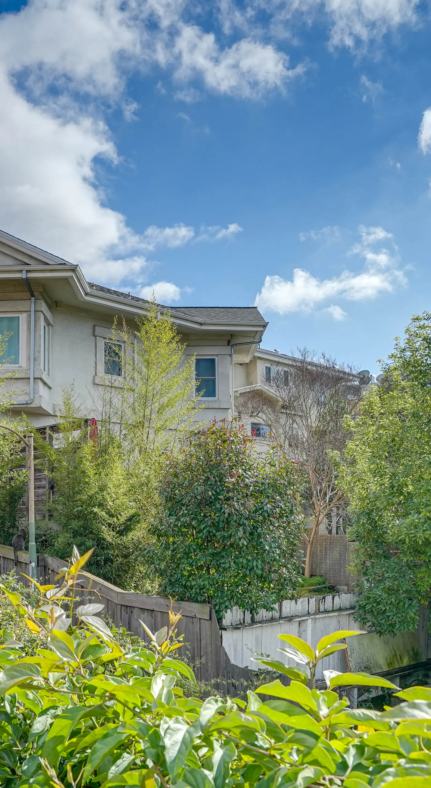 Downtown Oakland Studio, 6 Mi to Toll Plaza Beach!