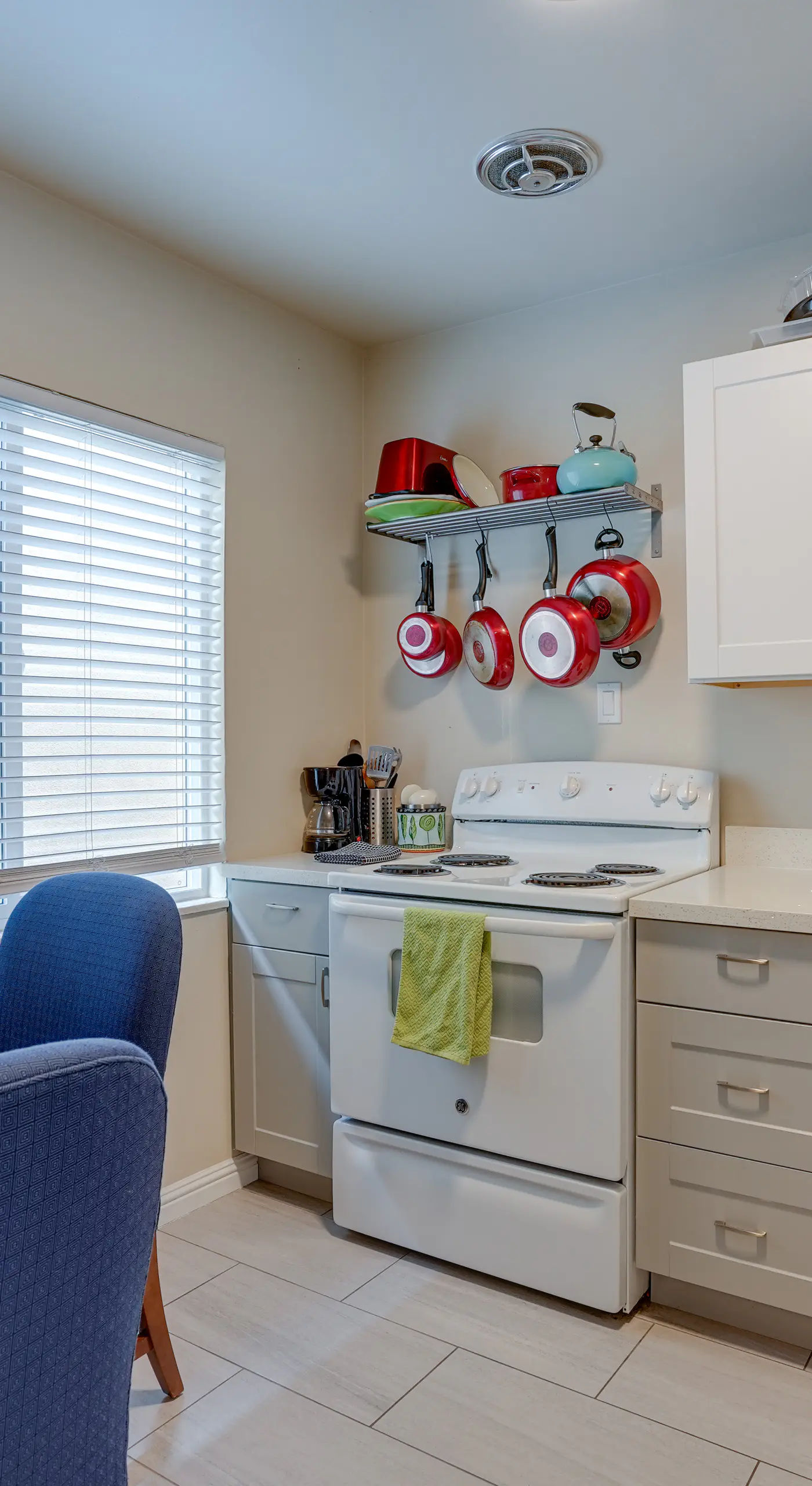 Cozy Oakland Studio Rental, 13 Mi to San Francisco