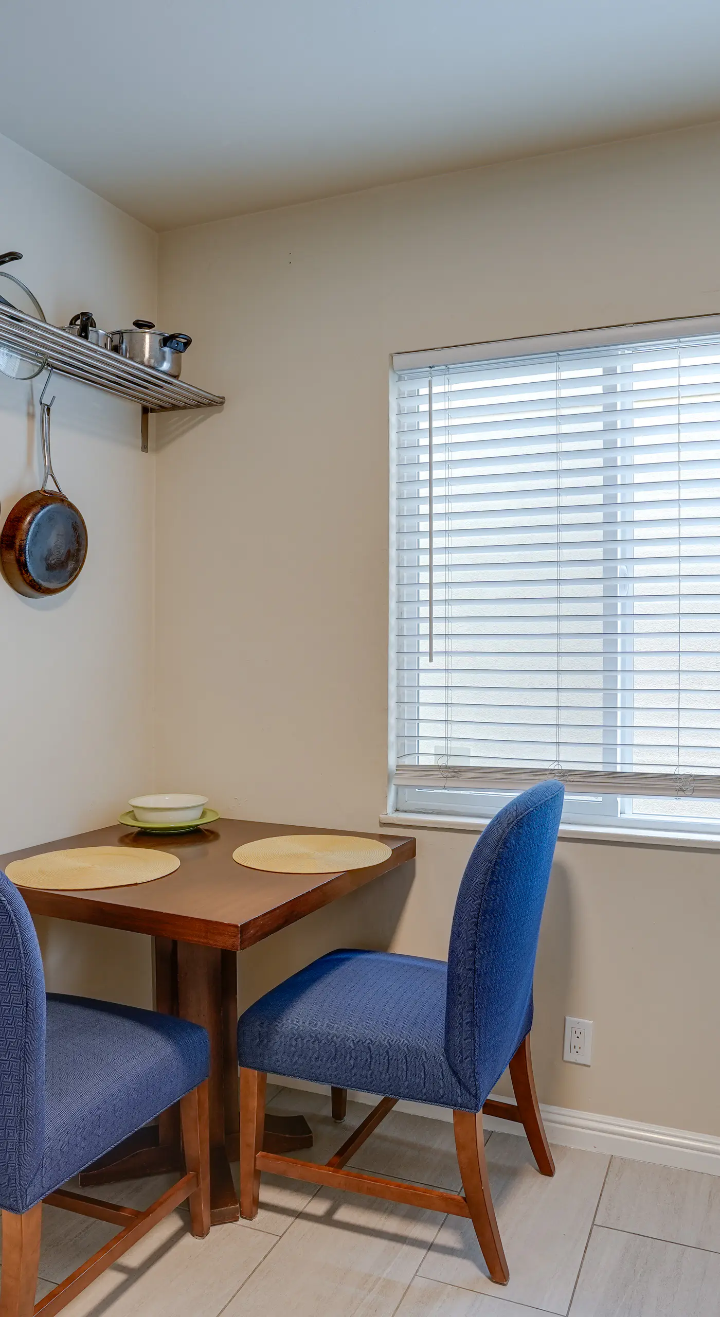 Cozy Oakland Studio Rental, 13 Mi to San Francisco