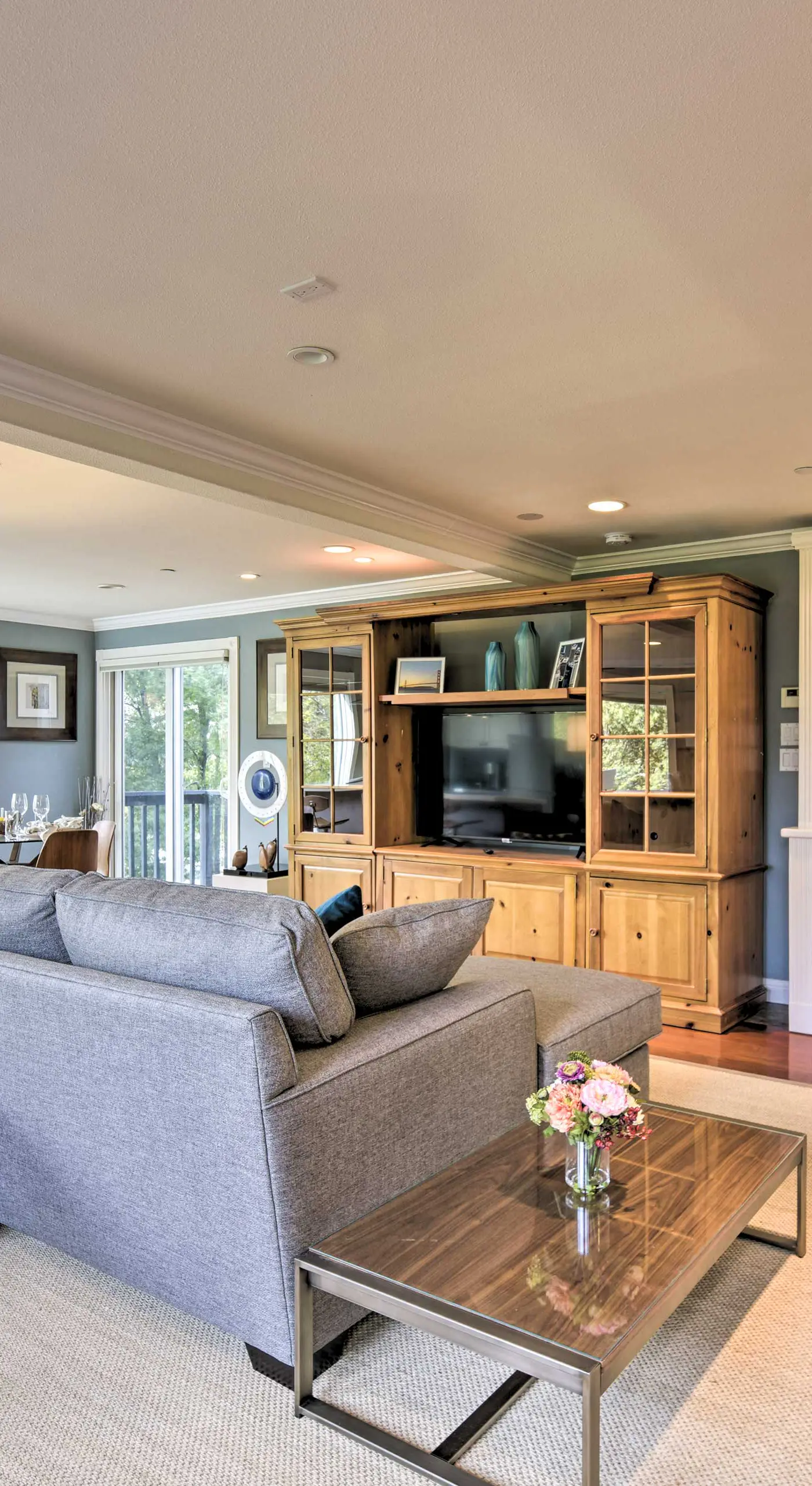 Designer Apartment < 1 Mile to Downtown San Rafael