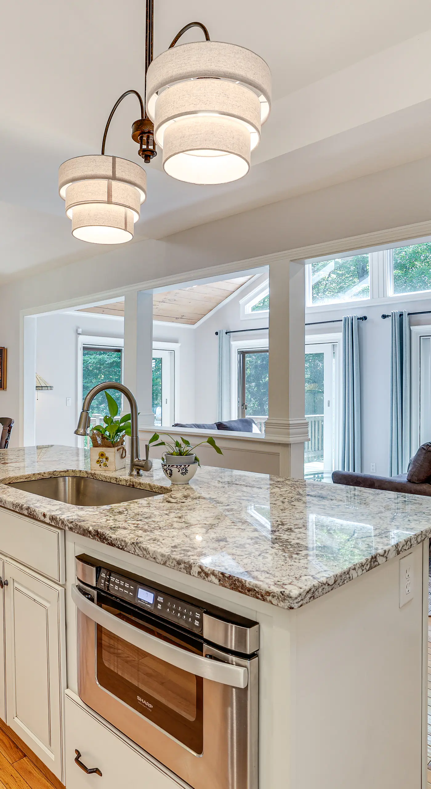 Private Pool! Getaway, 14 Mi to Hammonasset Beach