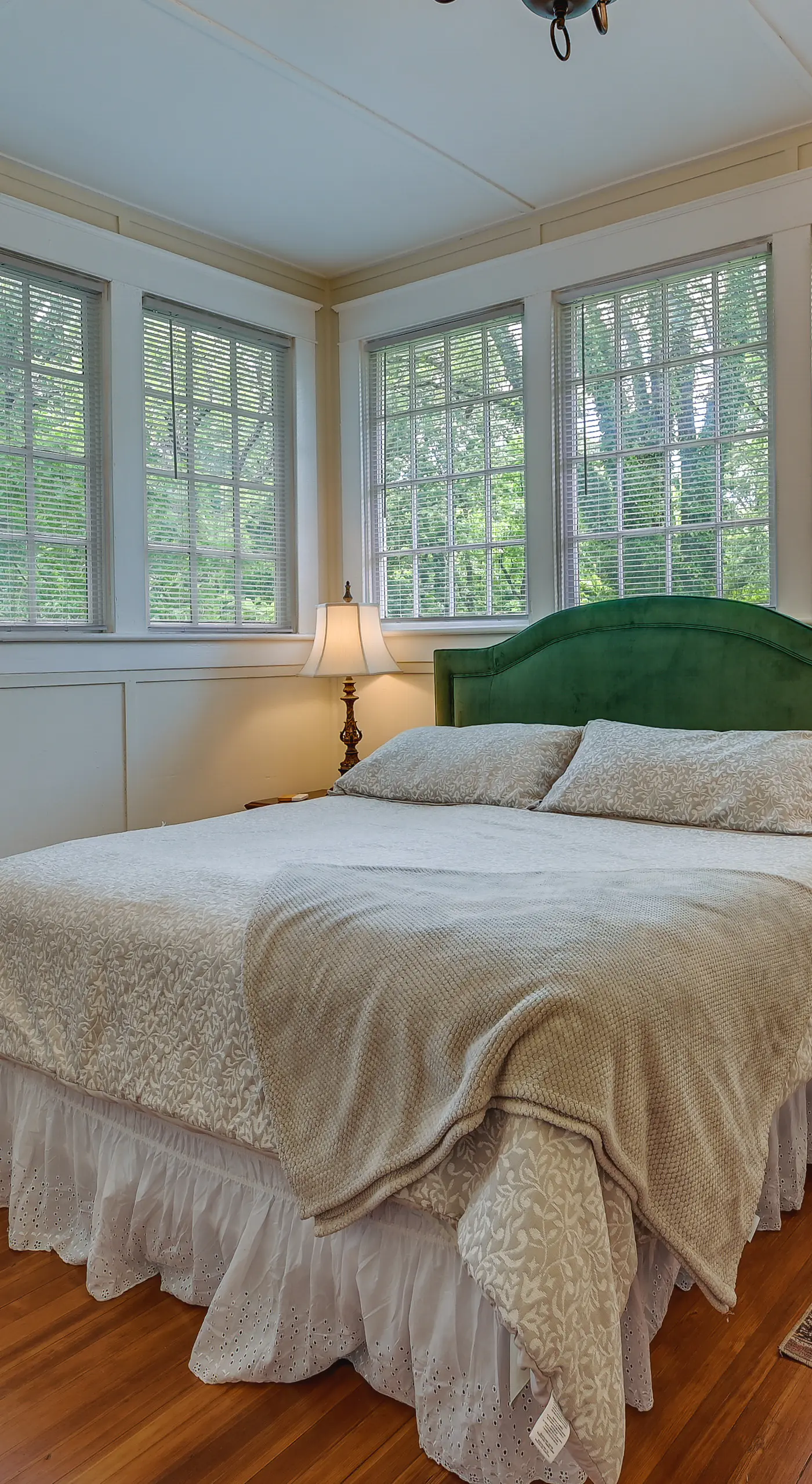 Cozy ‘Casa Verde’ Getaway - 1 Mi to UNCG Campus