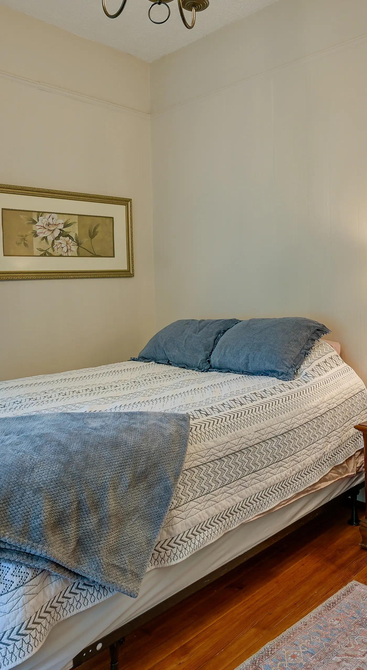 Cozy ‘Casa Verde’ Getaway - 1 Mi to UNCG Campus