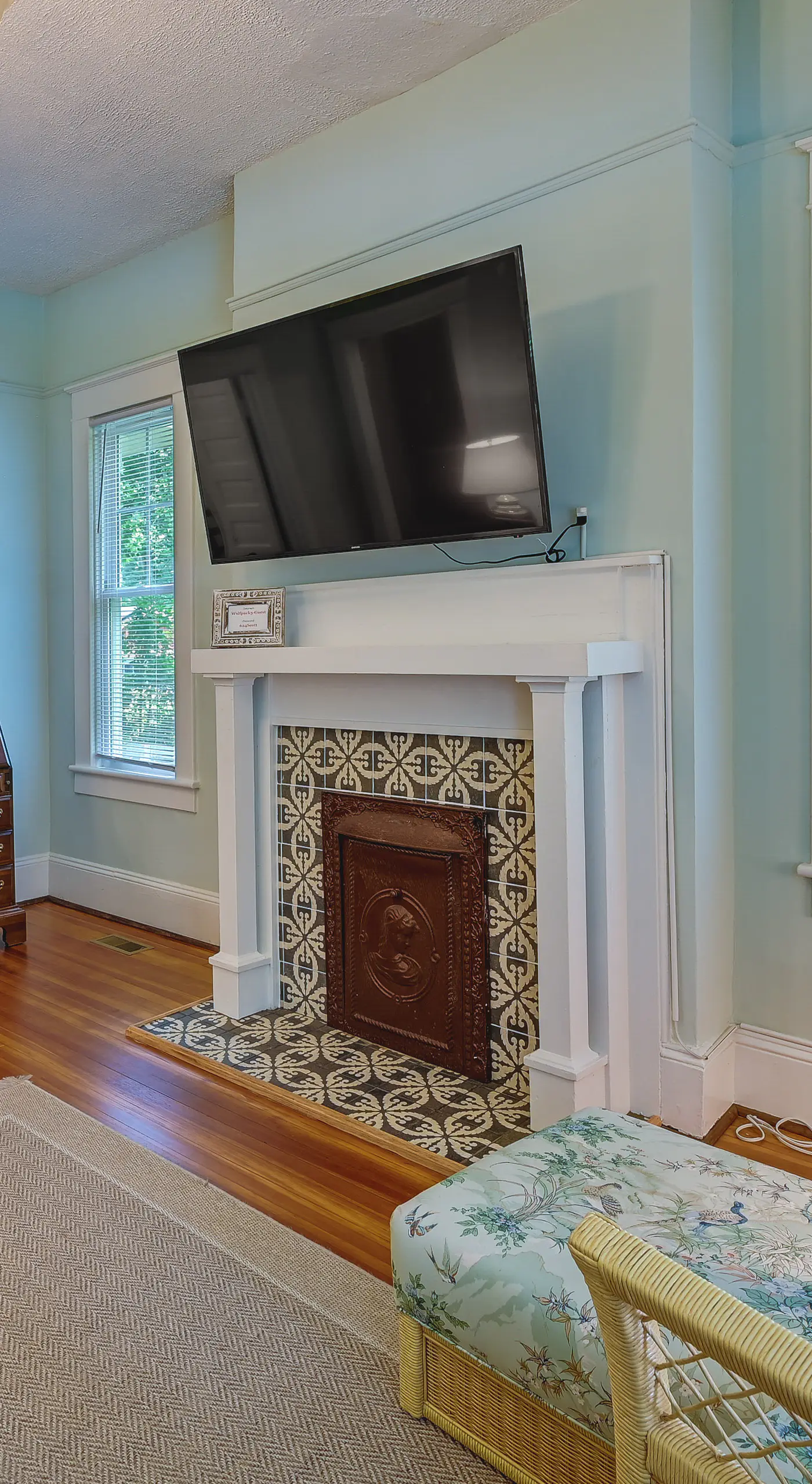 Cozy ‘Casa Verde’ Getaway - 1 Mi to UNCG Campus