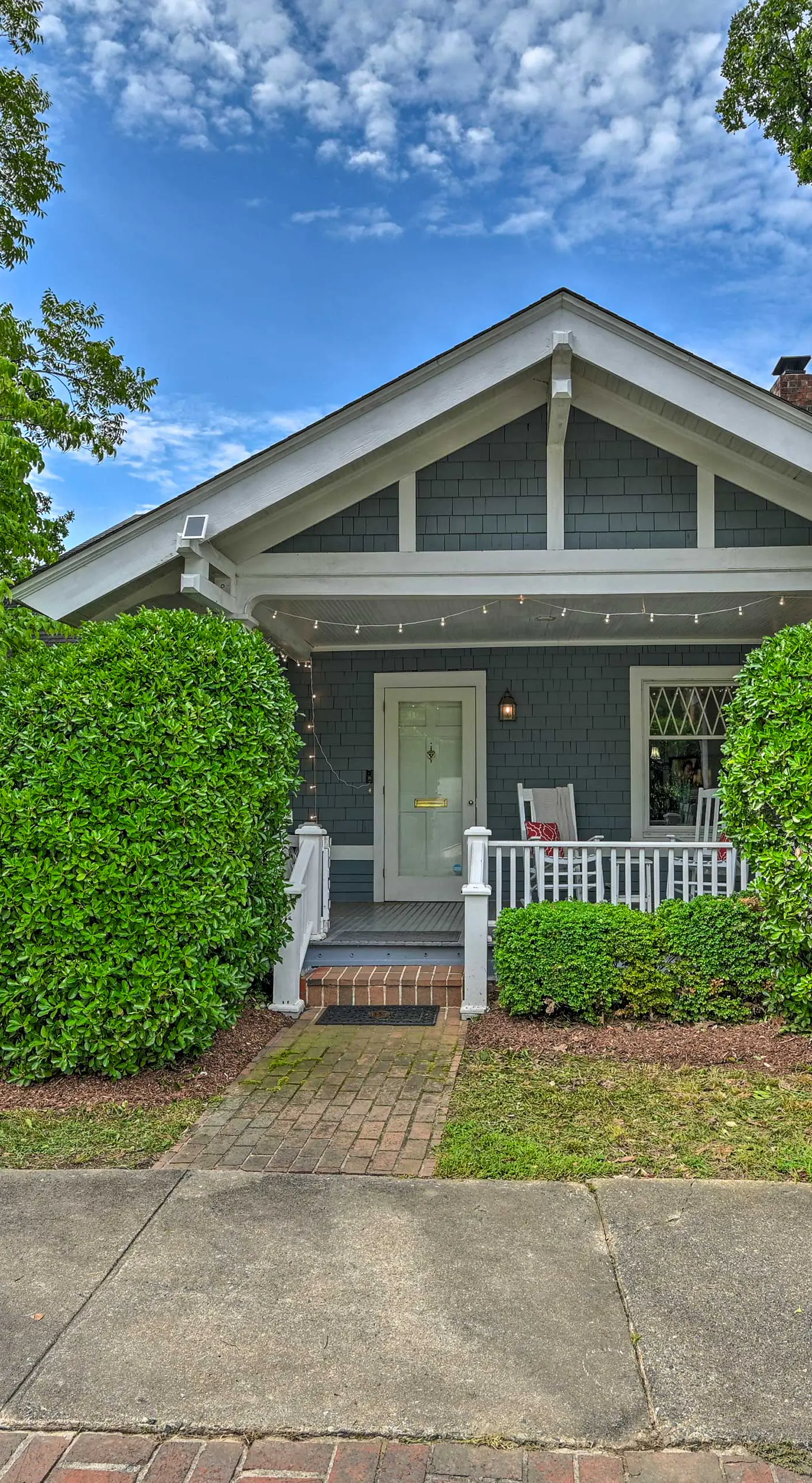 Bright Greensboro Escape ~ 1 Mi to Downtown