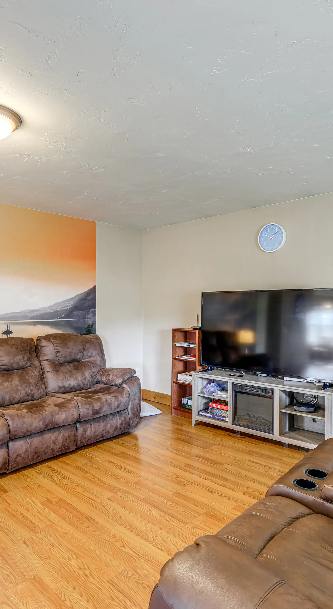 Columbia Falls Private Retreat: Pool Table & Deck!