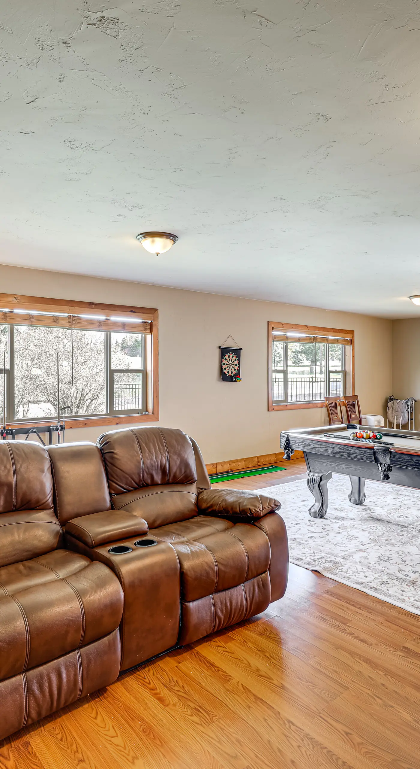 Columbia Falls Private Retreat: Pool Table & Deck!