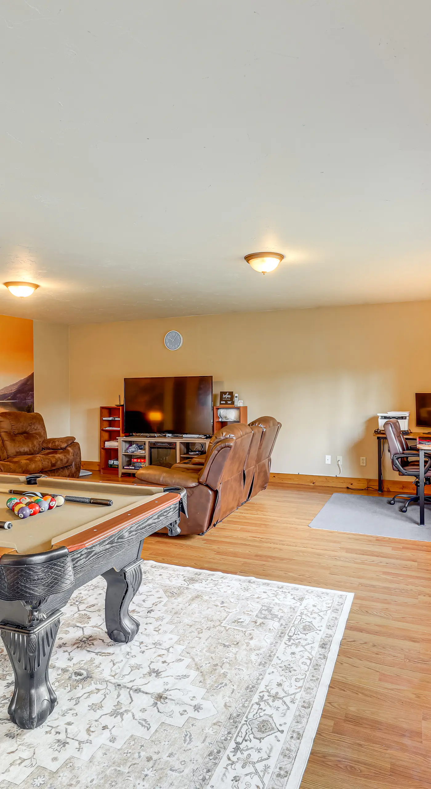 Columbia Falls Private Retreat: Pool Table & Deck!