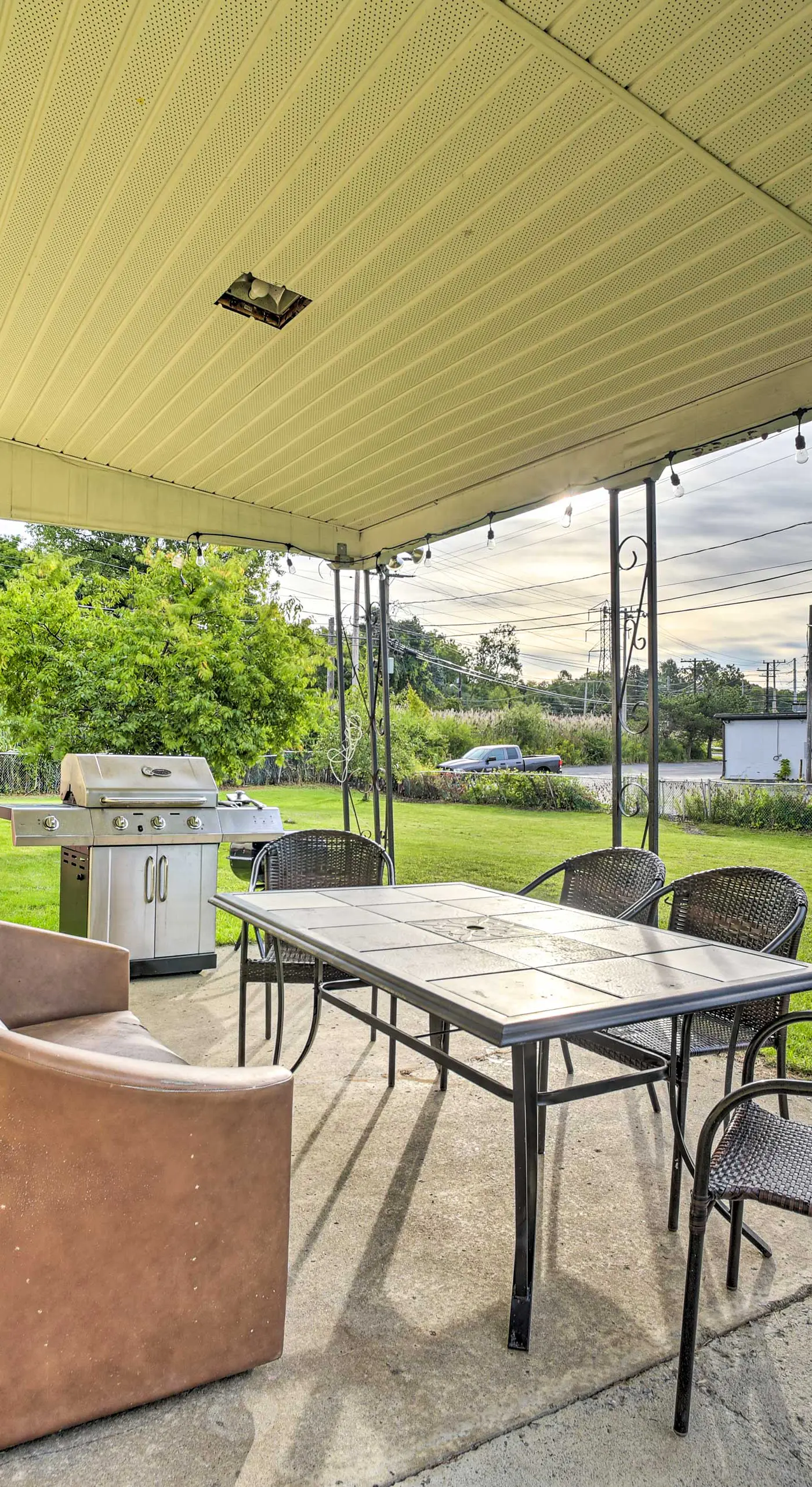 Albany Home w/ Fenced Yard & Patio - Pets Welcome!