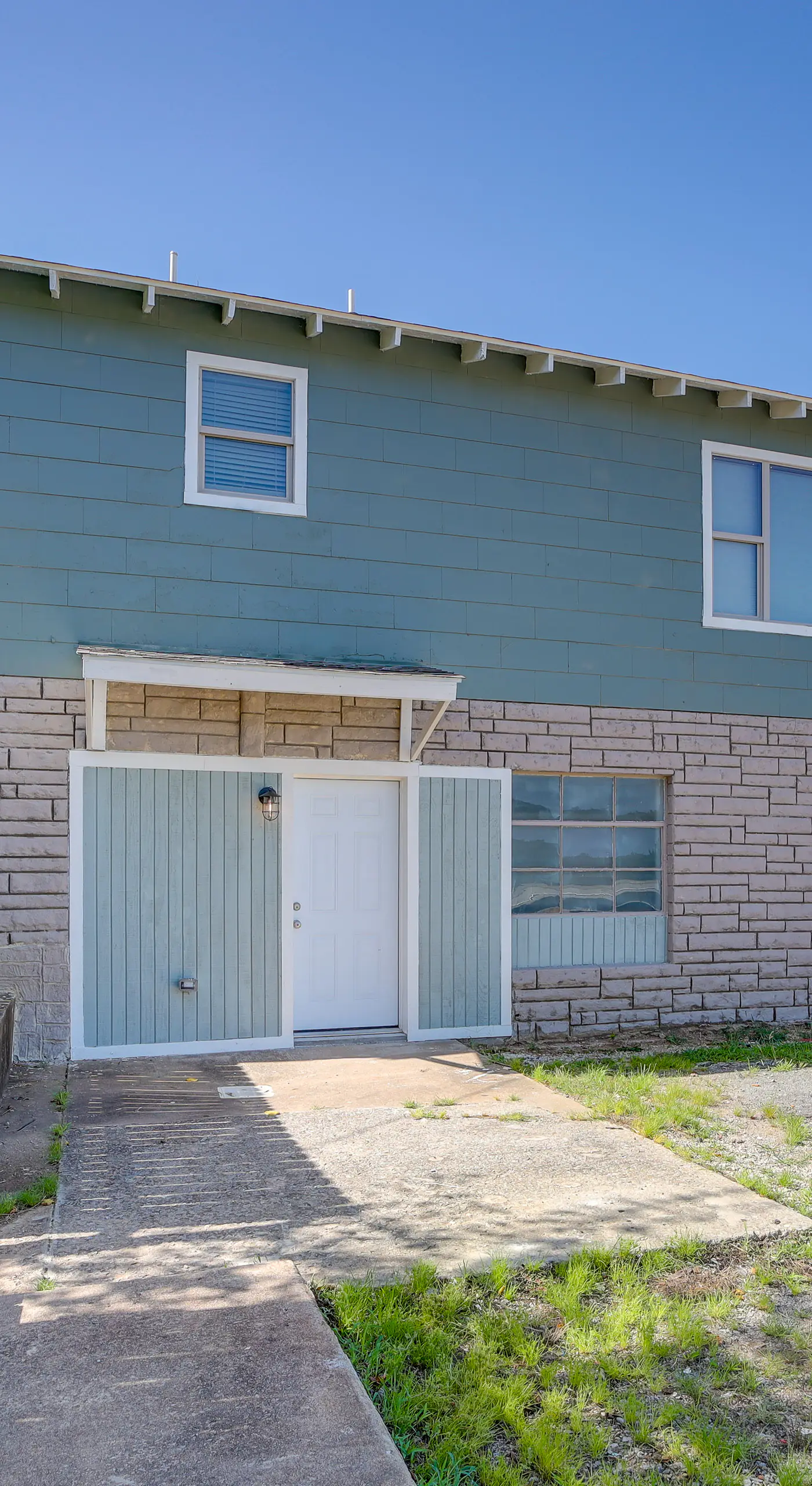 Visit Route 66: Haunted Historic Retreat in Tulsa!