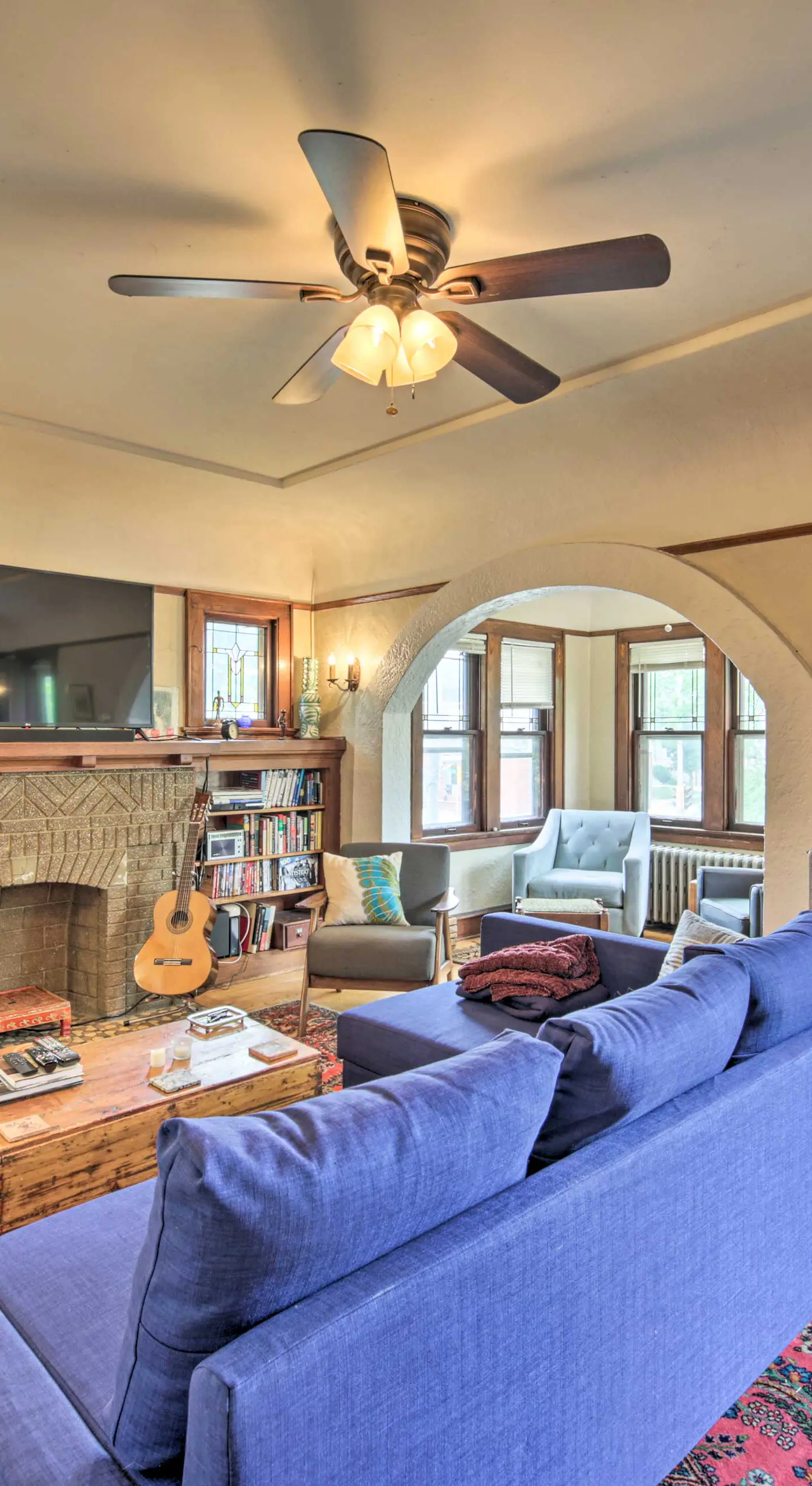 Chic Milwaukee Apartment in Hip Neighborhood!