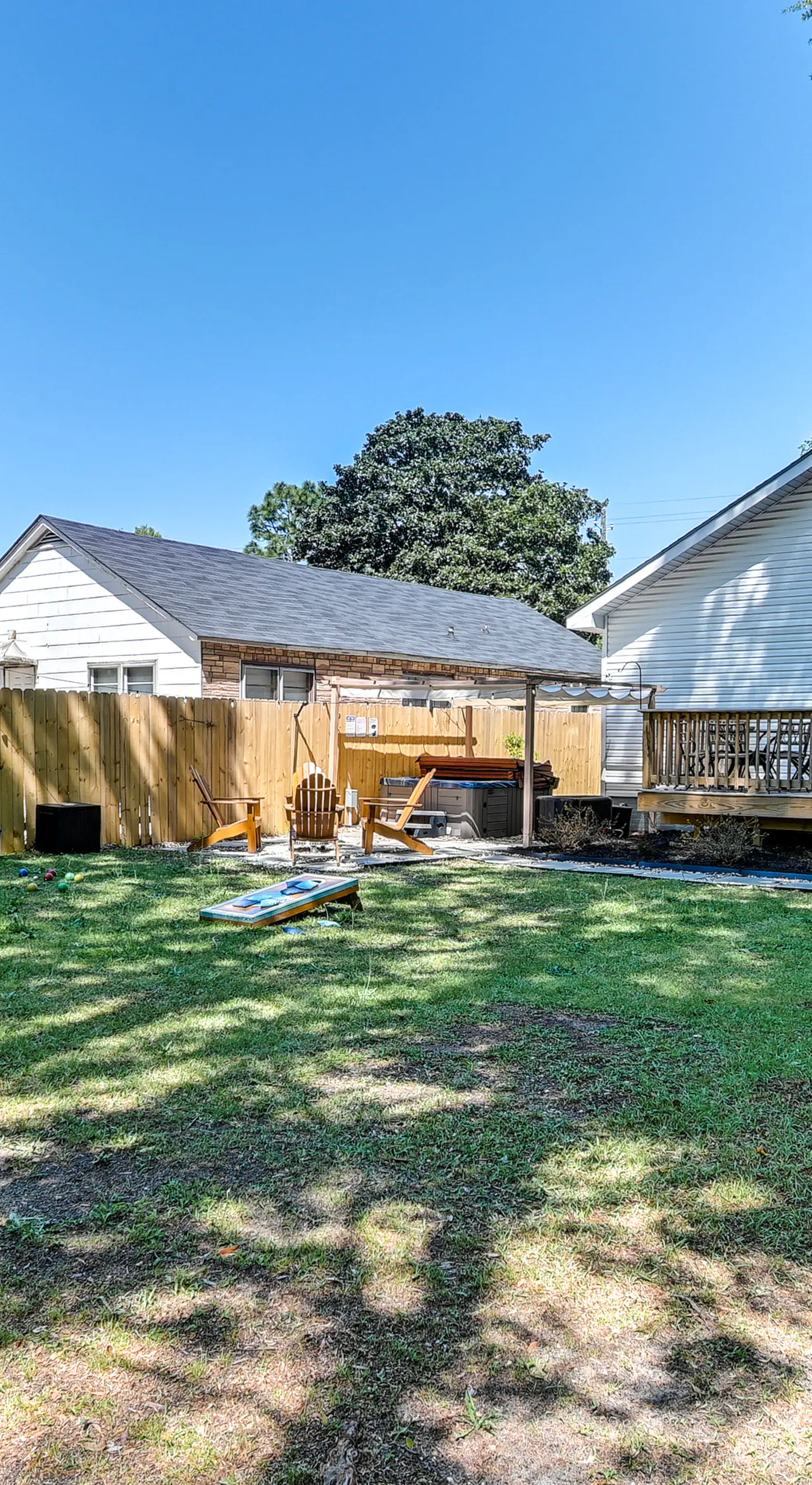 Private Hot Tub & Cold Plunge: Fayetteville Gem!