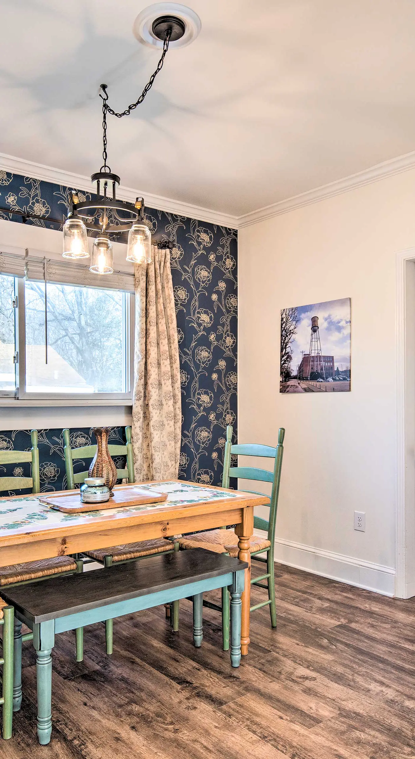 Greenville Escape w/ Deck + Fire Pit!