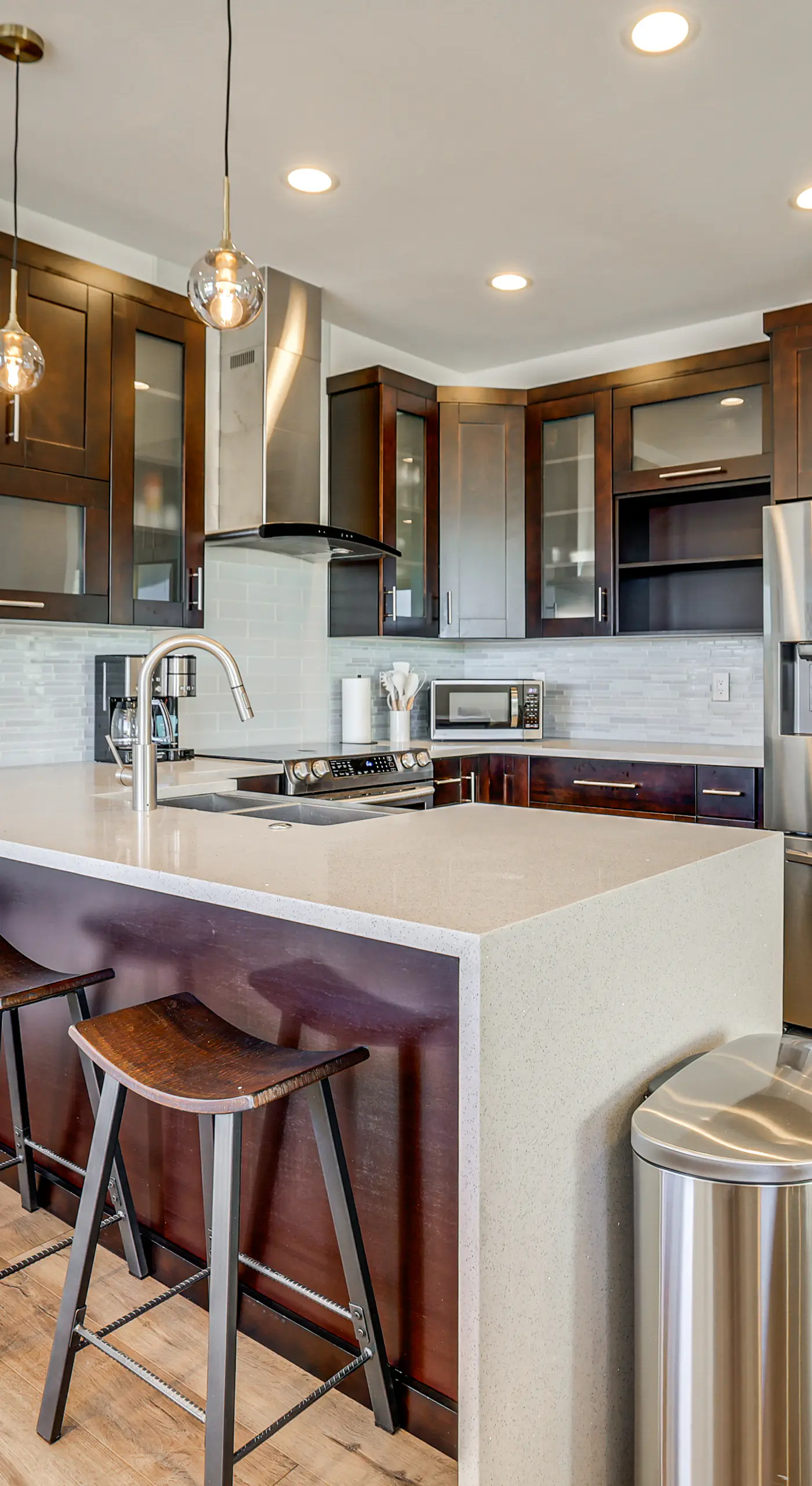 4 Mi to Dtwn Greenville: Group-Ready Home w/ Yard