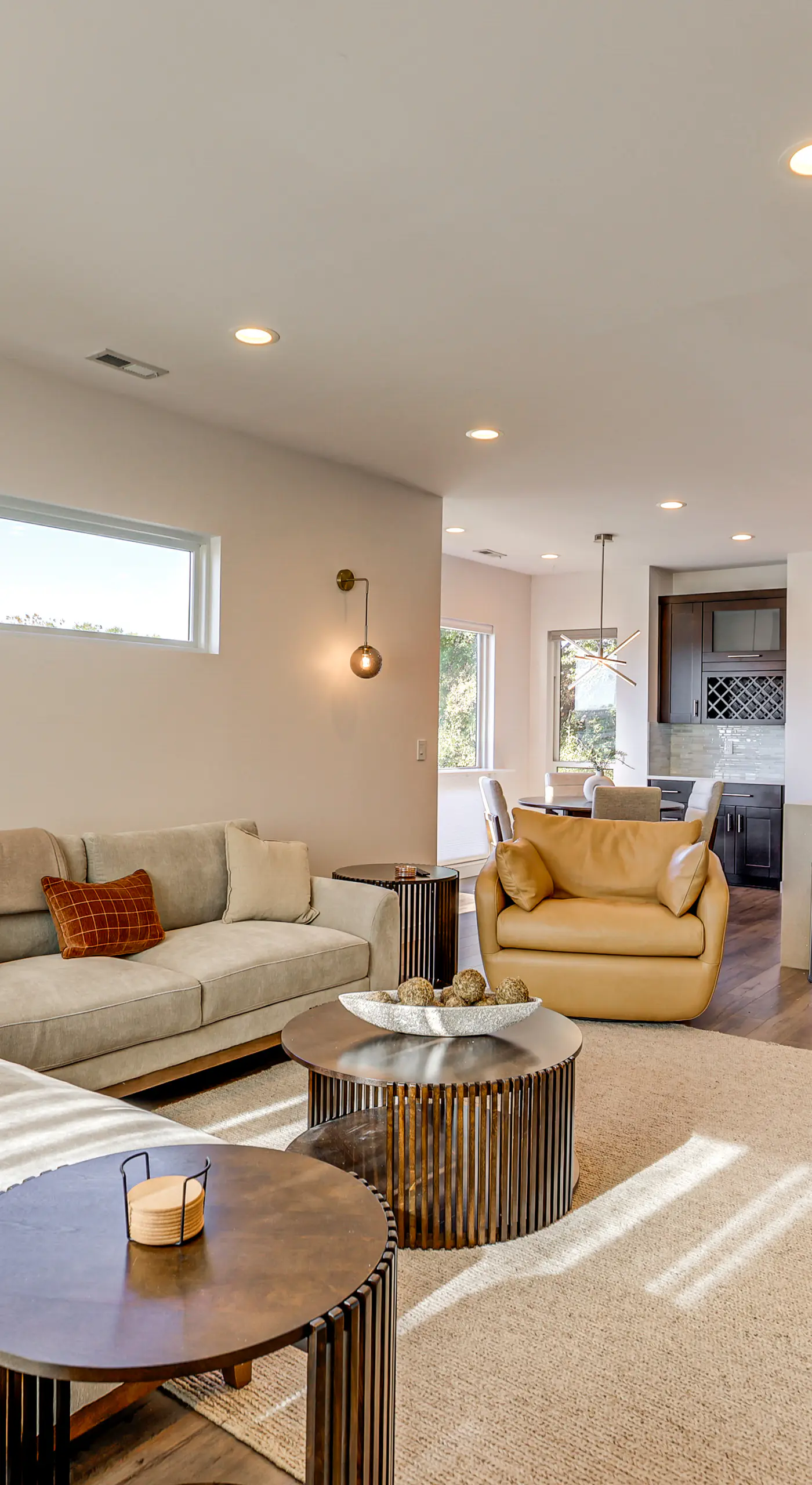 4 Mi to Dtwn Greenville: Group-Ready Home w/ Yard