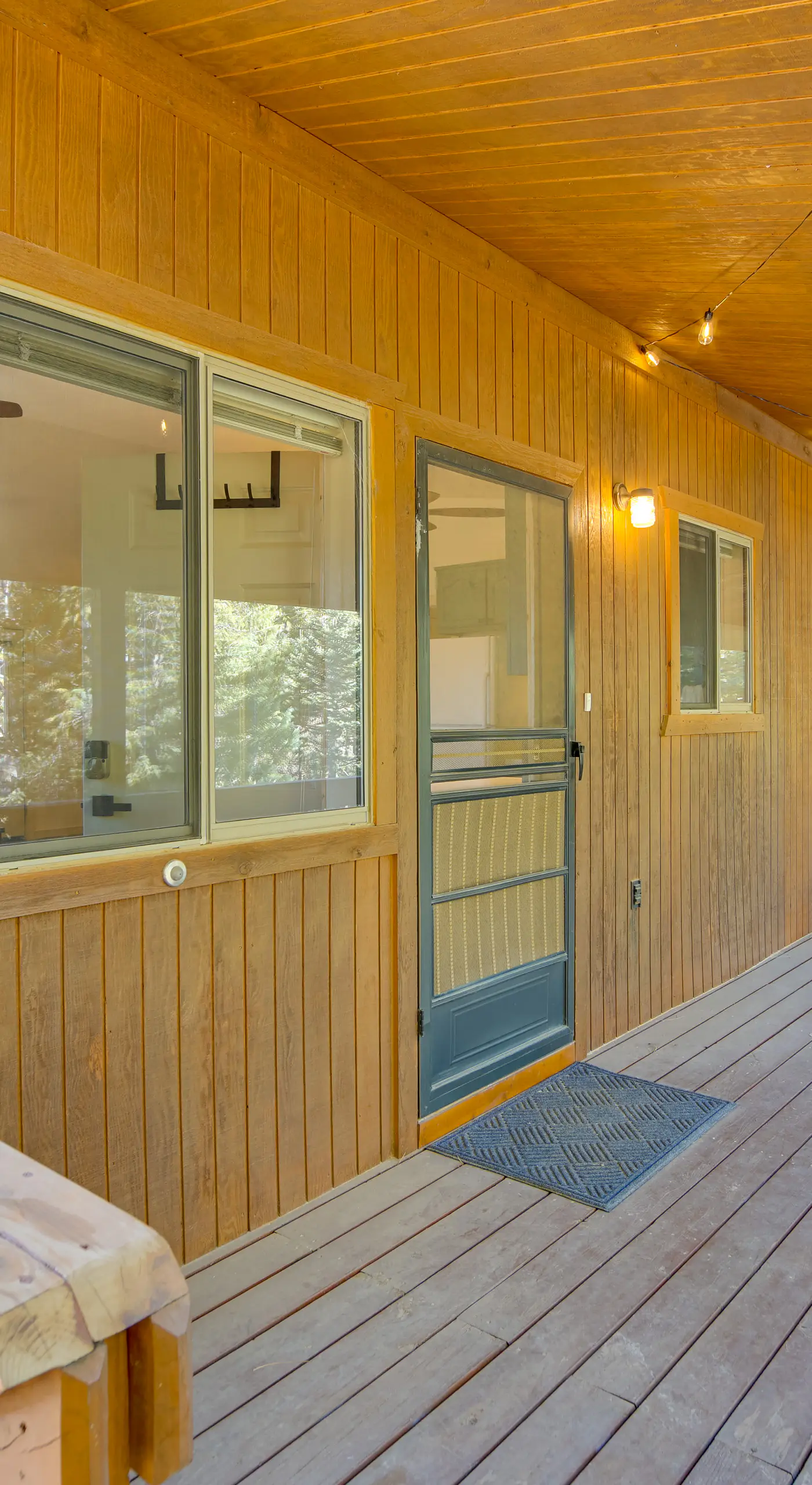 High Noon Hideaway: Zion Cabin w/ Fire Pit!