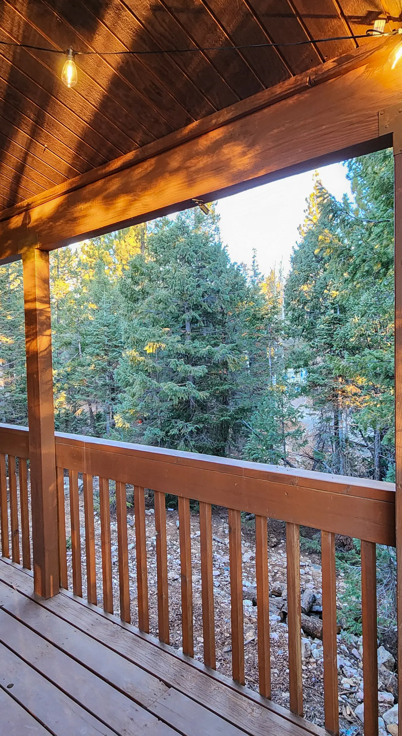 High Noon Hideaway: Zion Cabin w/ Fire Pit!