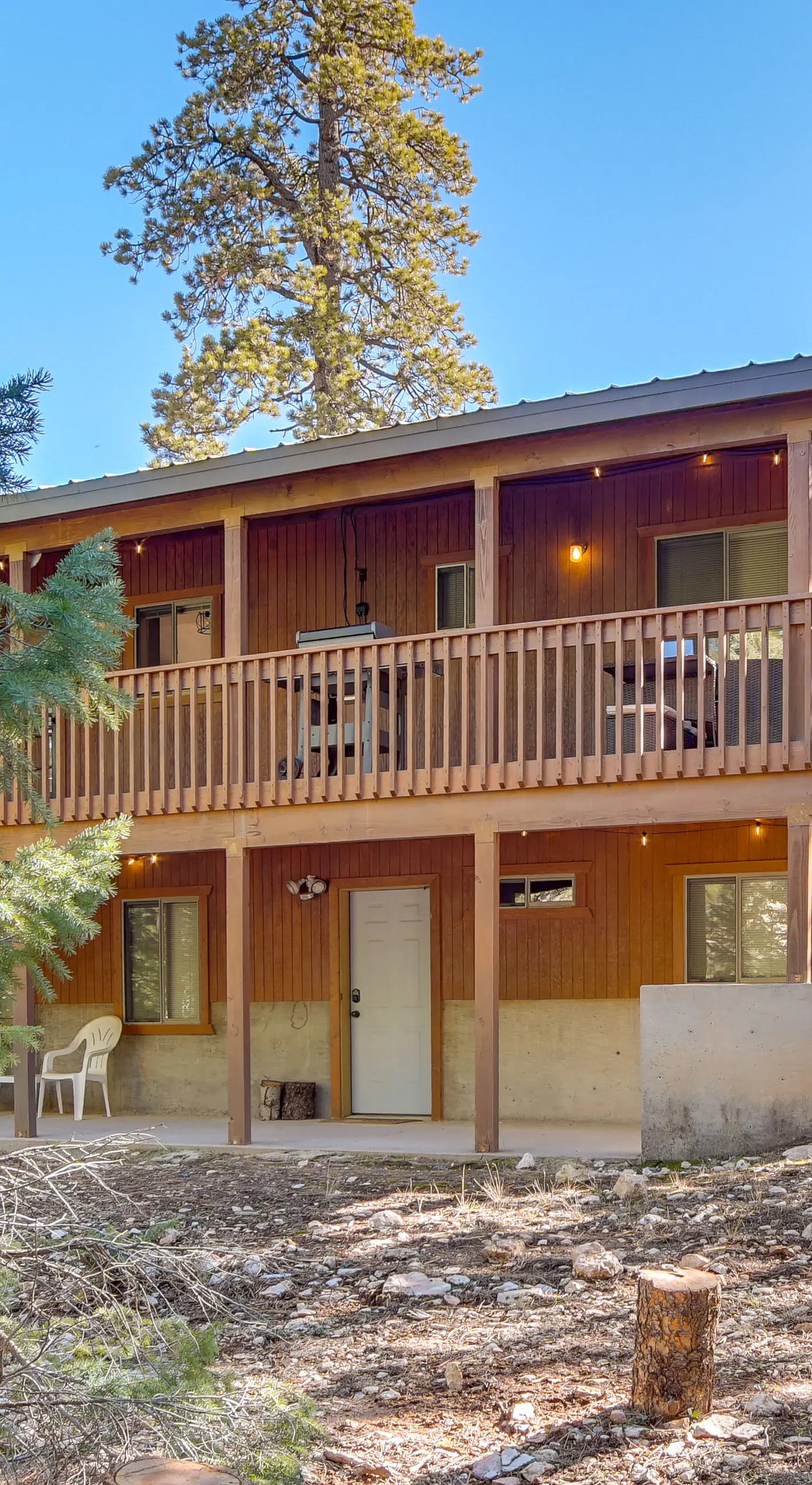 High Noon Hideaway: Zion Cabin w/ Fire Pit!